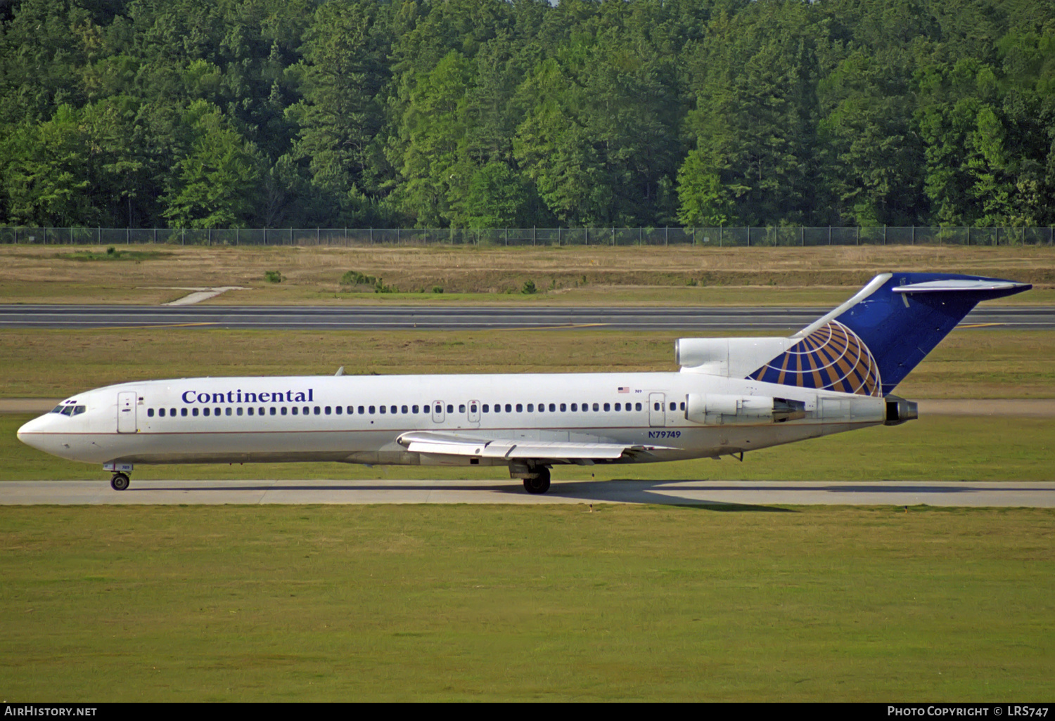 Aircraft Photo of N79749 | Boeing 727-224/Adv | Continental Airlines | AirHistory.net #312891