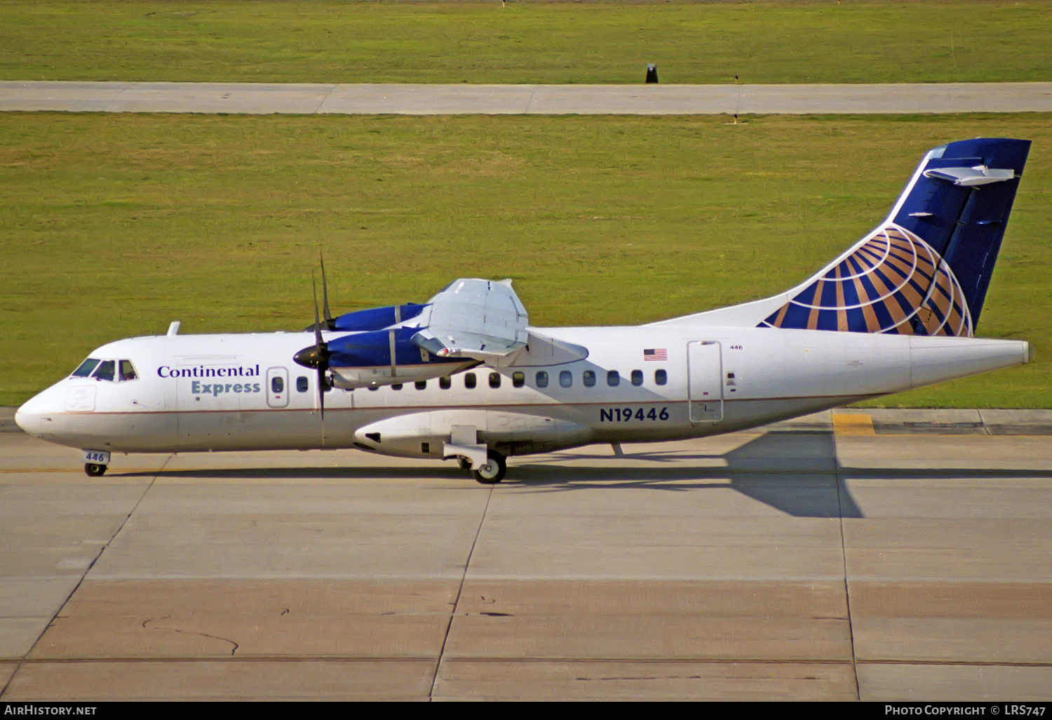 Aircraft Photo of N19446 | ATR ATR-42-500 | Continental Express | AirHistory.net #312898