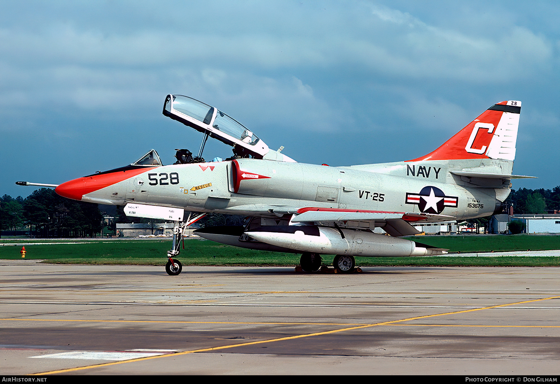 Aircraft Photo of 153675 | McDonnell Douglas TA-4J Skyhawk | USA - Navy | AirHistory.net #312900