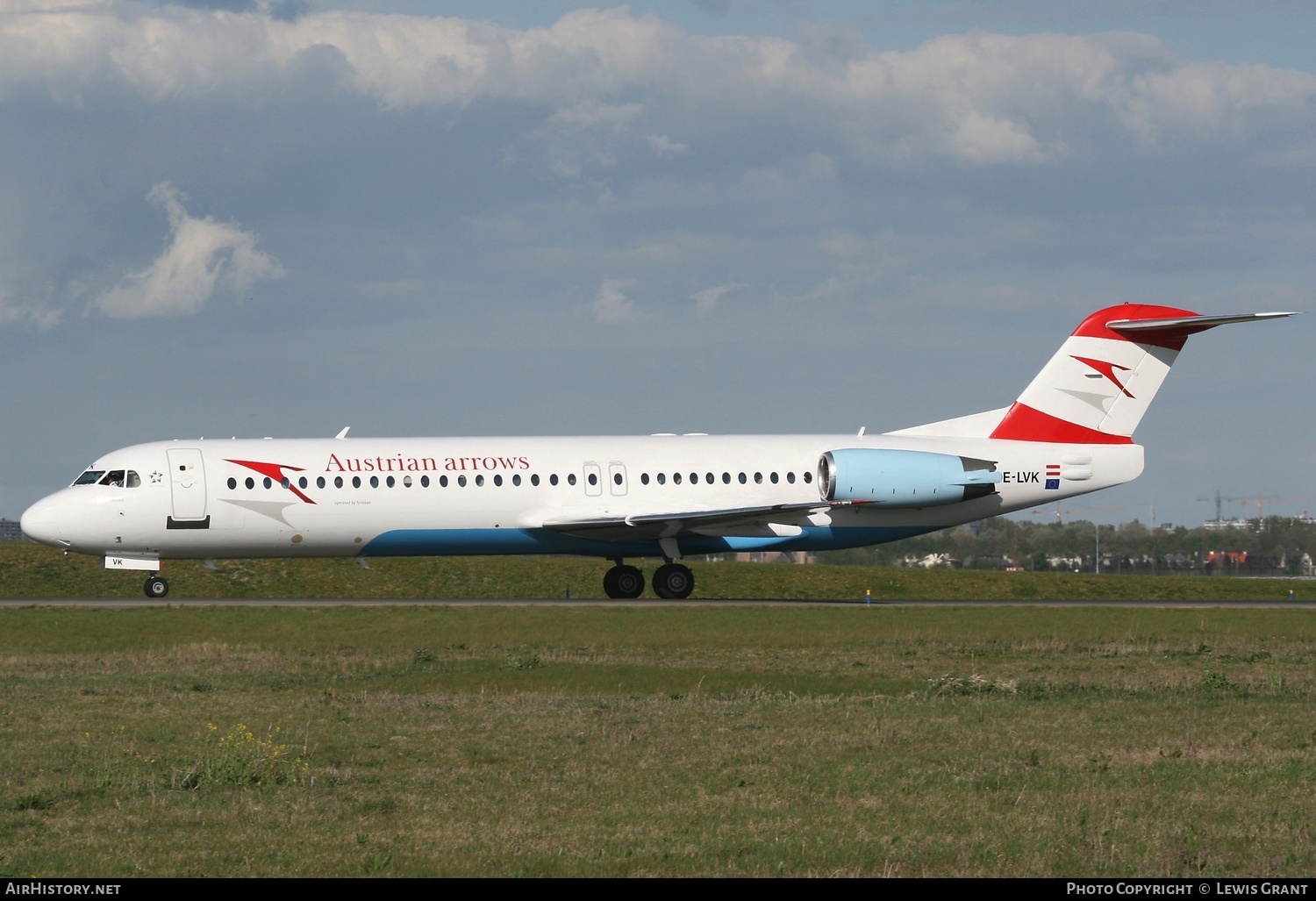 Aircraft Photo of OE-LVK | Fokker 100 (F28-0100) | Austrian Arrows | AirHistory.net #312924