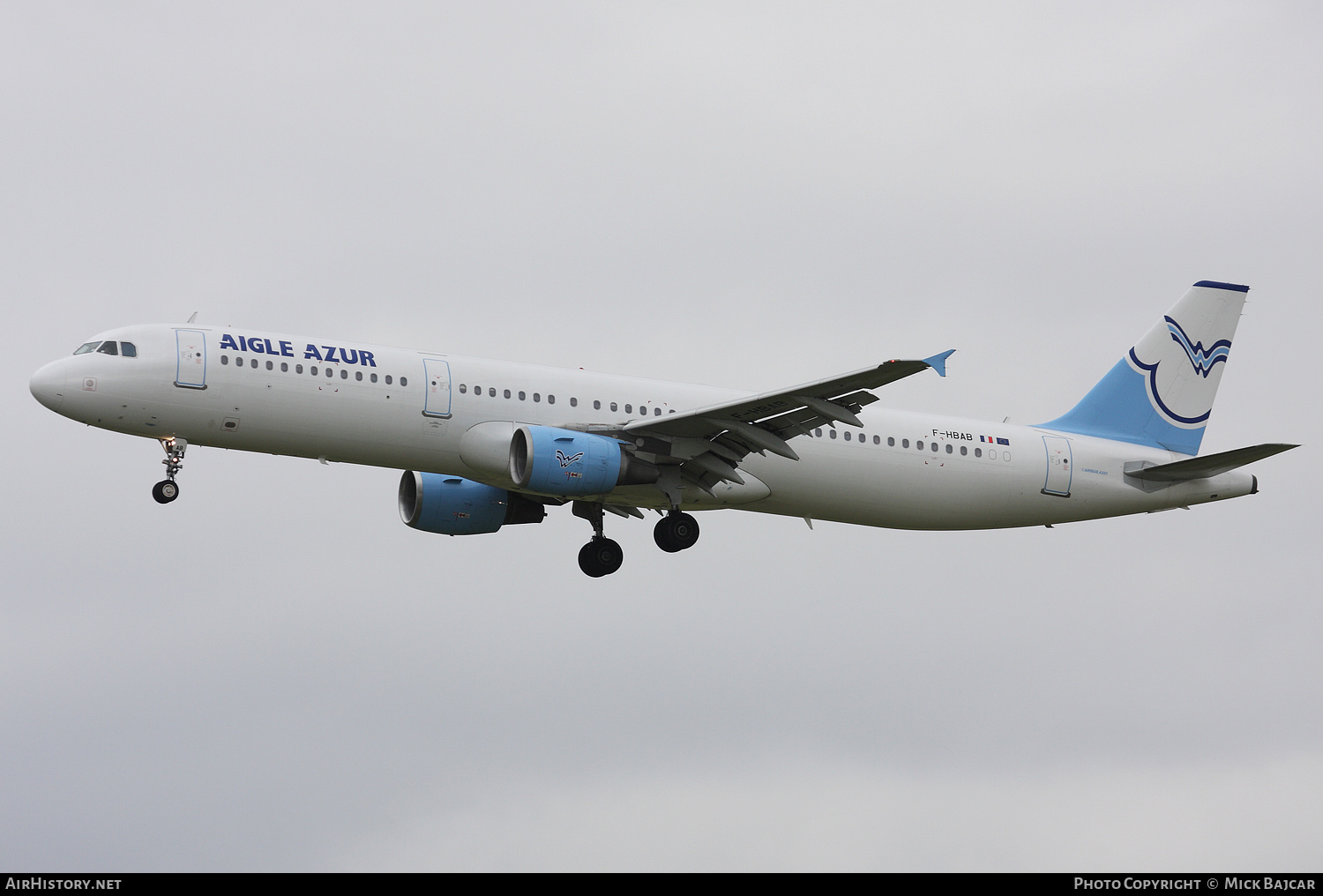 Aircraft Photo of F-HBAB | Airbus A321-211 | Aigle Azur | AirHistory.net #313010