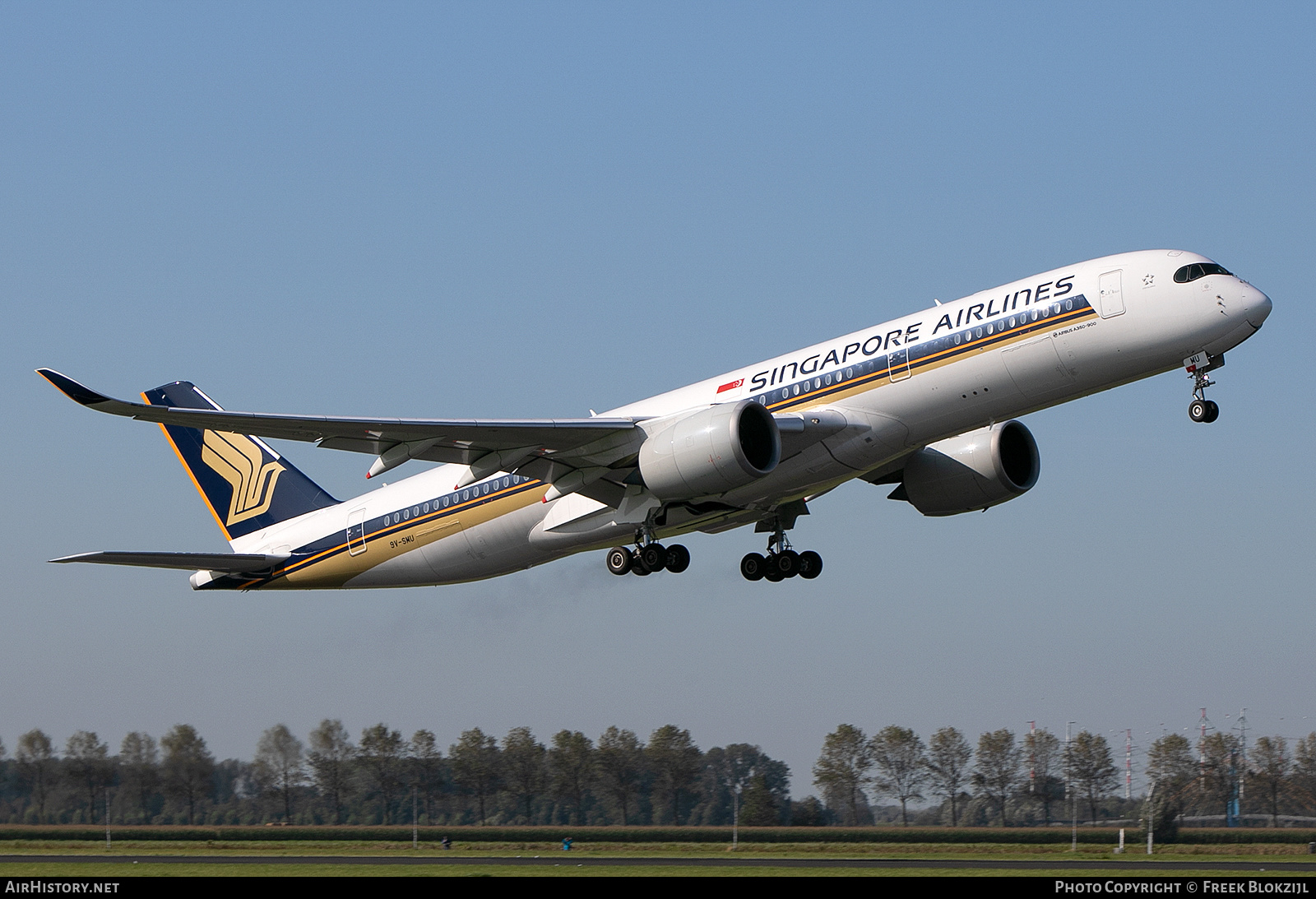 Aircraft Photo of 9V-SMU | Airbus A350-941 | Singapore Airlines | AirHistory.net #313029