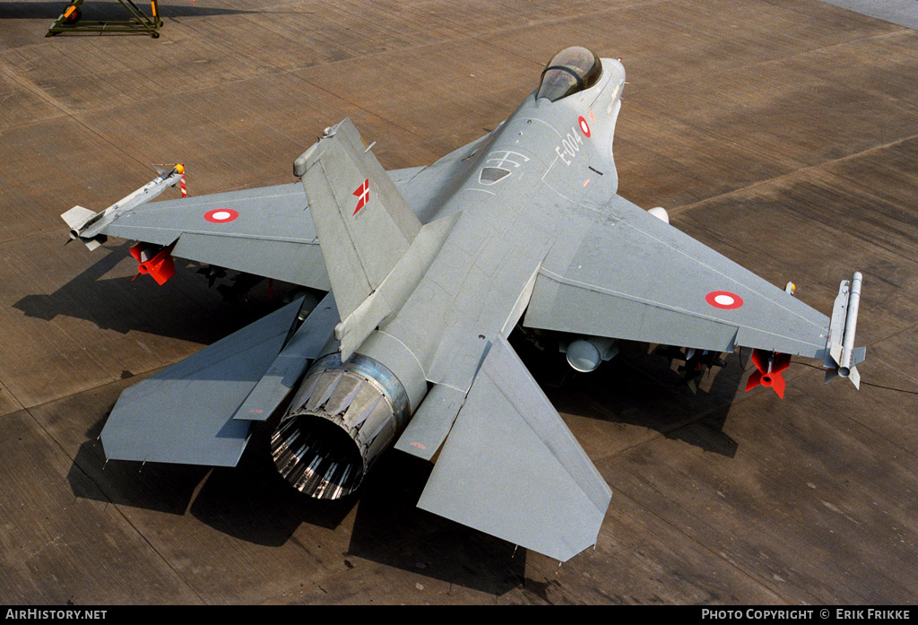 Aircraft Photo of E-004 | General Dynamics F-16A Fighting Falcon | Denmark - Air Force | AirHistory.net #313054