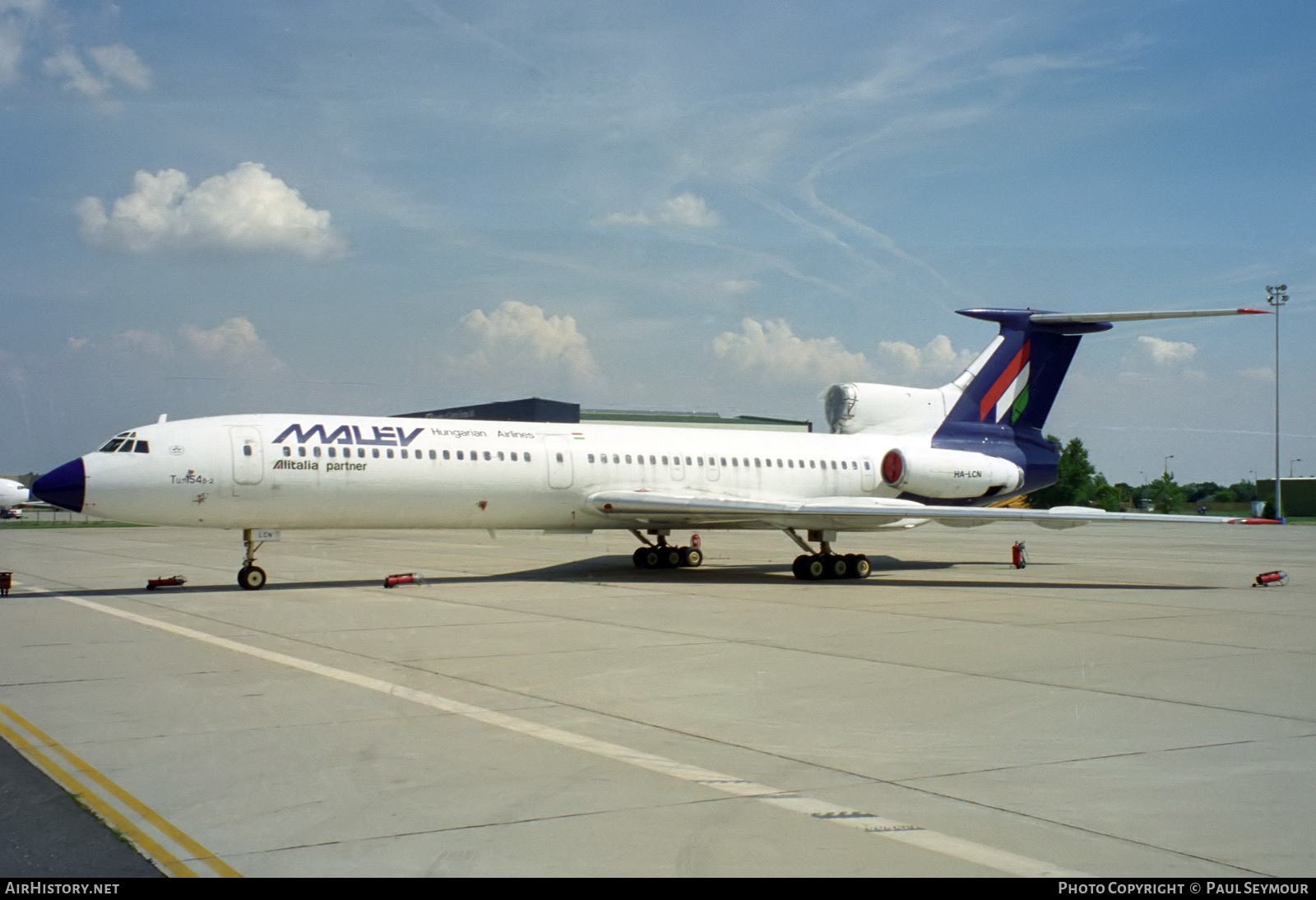 Aircraft Photo of HA-LCN | Tupolev Tu-154B-2 | Malév - Hungarian Airlines | AirHistory.net #313300