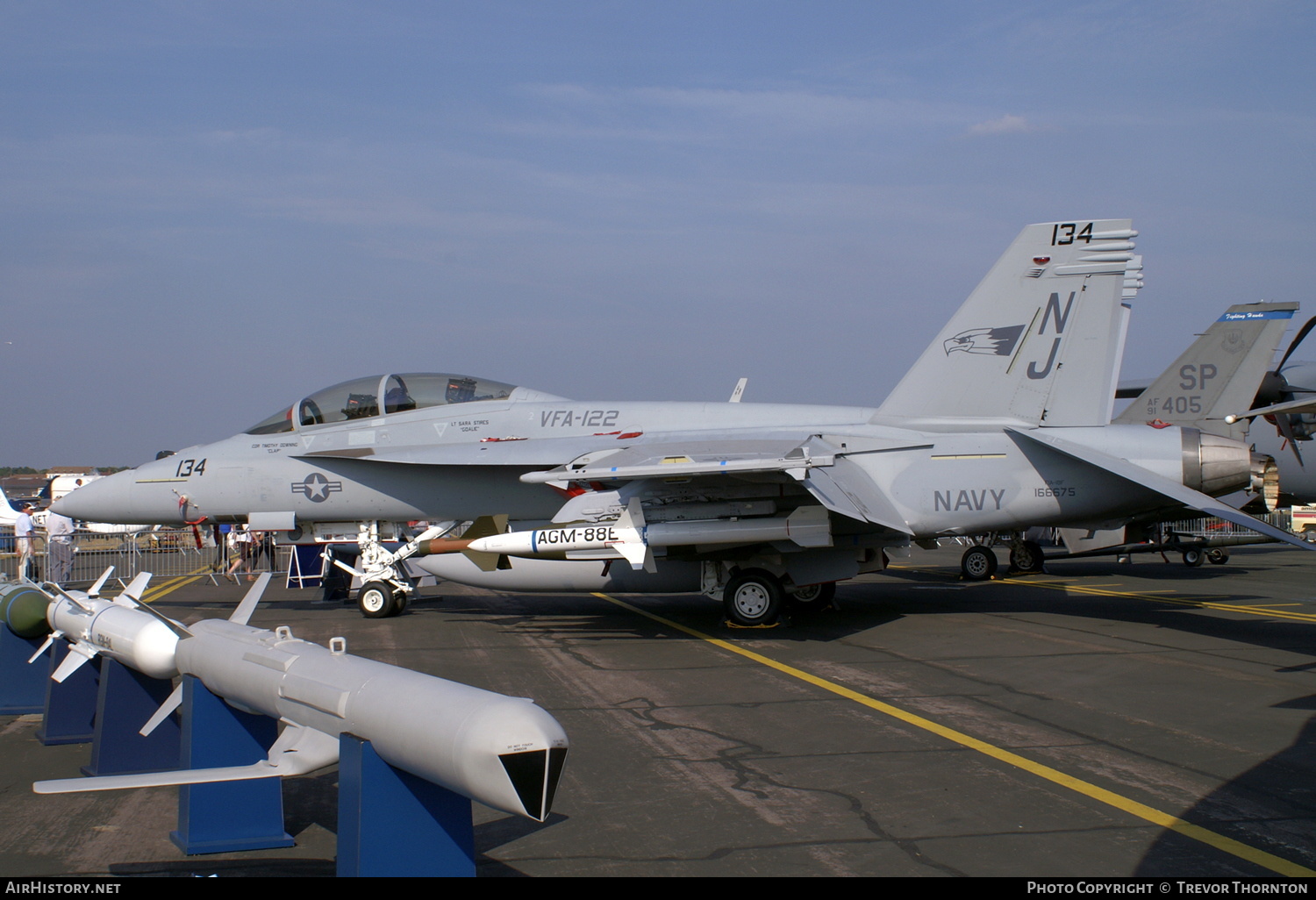 Aircraft Photo of 166675 | Boeing F/A-18F Super Hornet | USA - Navy | AirHistory.net #313373