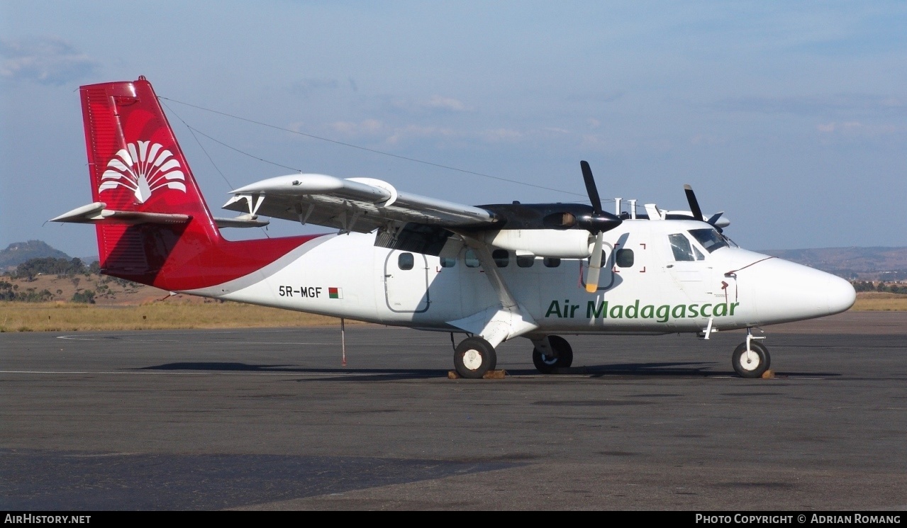 Aircraft Photo of 5R-MGF | De Havilland Canada DHC-6-300 Twin Otter | Air Madagascar | AirHistory.net #313483