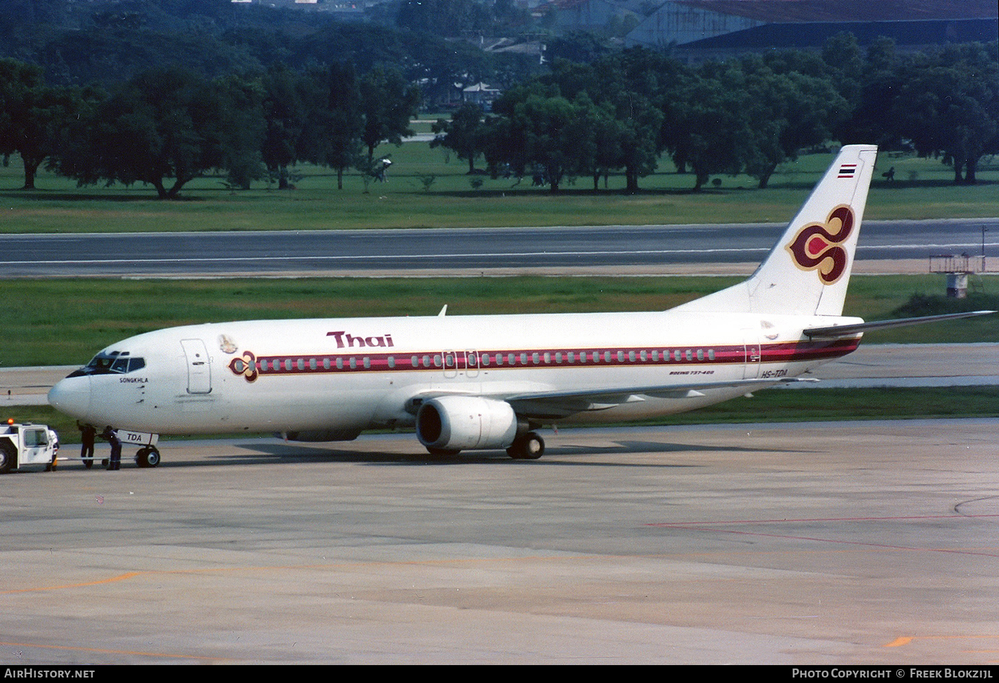 Aircraft Photo of HS-TDA | Boeing 737-4D7 | Thai Airways International | AirHistory.net #313542