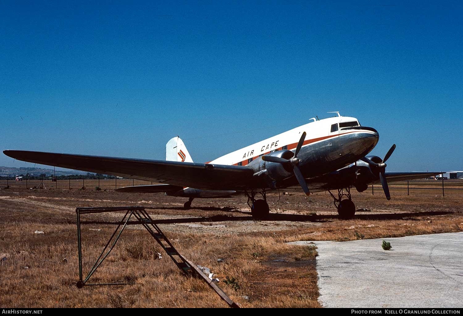 Aircraft Photo of ZS-EDX | Douglas C-47A Dakota Mk.3 | Air Cape | AirHistory.net #313746