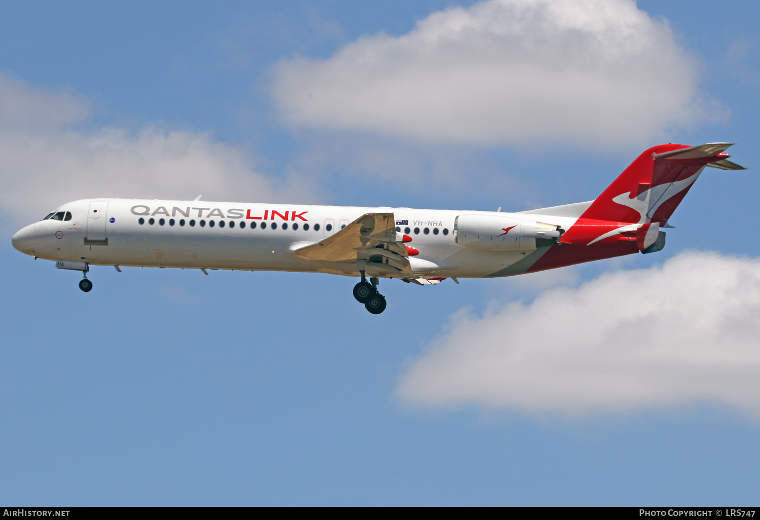 Aircraft Photo of VH-NHA | Fokker 100 (F28-0100) | QantasLink | AirHistory.net #313810