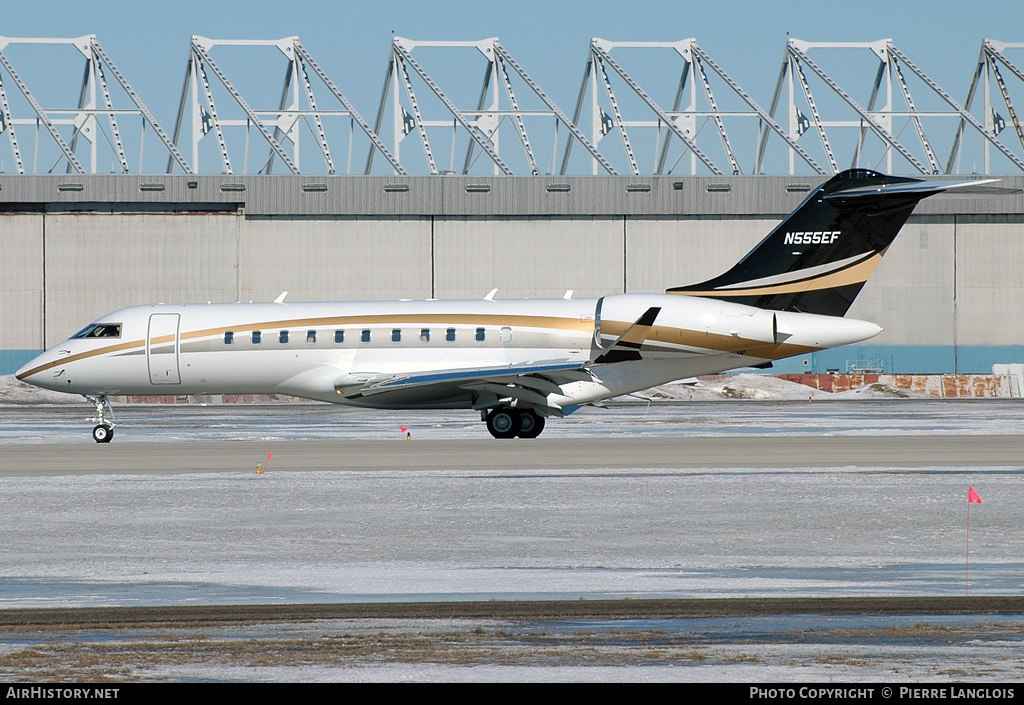 Aircraft Photo of N555EF | Bombardier Global 5000 (BD-700-1A11) | AirHistory.net #313874