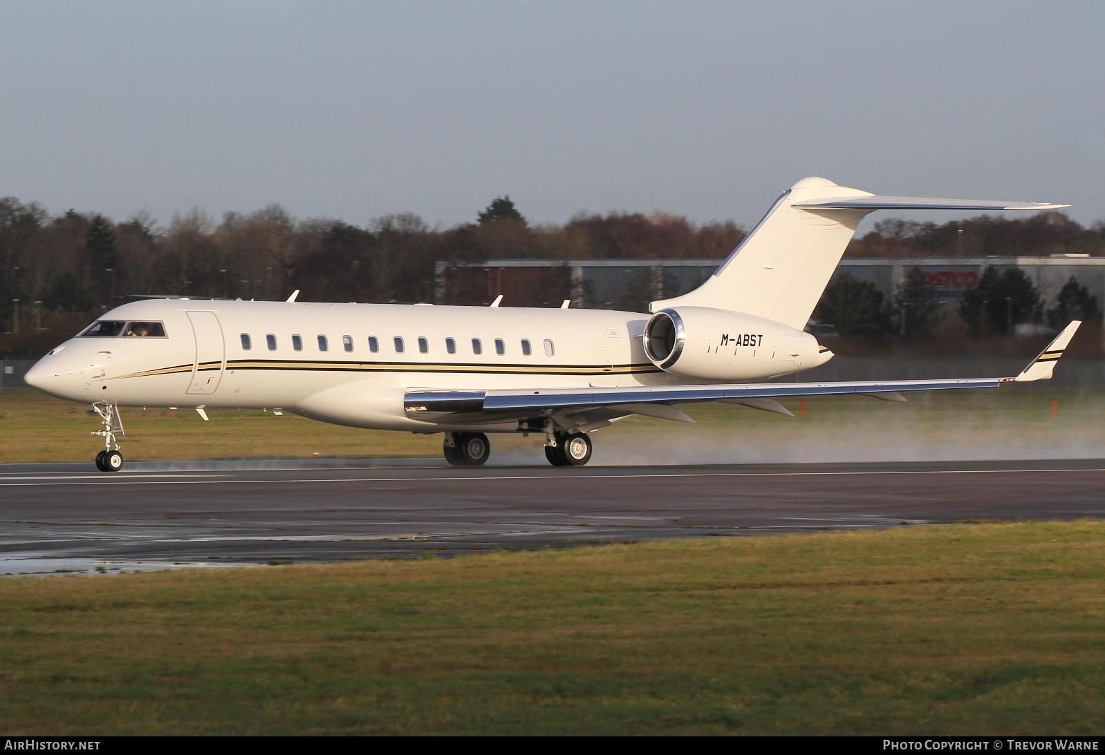 Aircraft Photo of M-ABST | Bombardier Global 6500 (BD-700-1A10) | AirHistory.net #313882