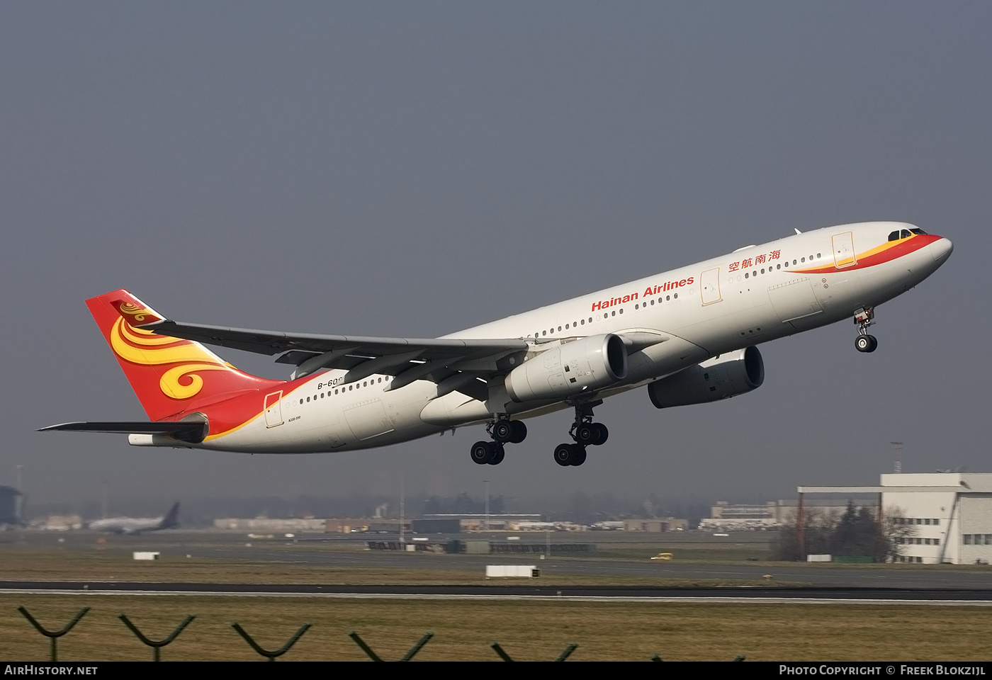 Aircraft Photo of B-6089 | Airbus A330-243 | Hainan Airlines | AirHistory.net #313897