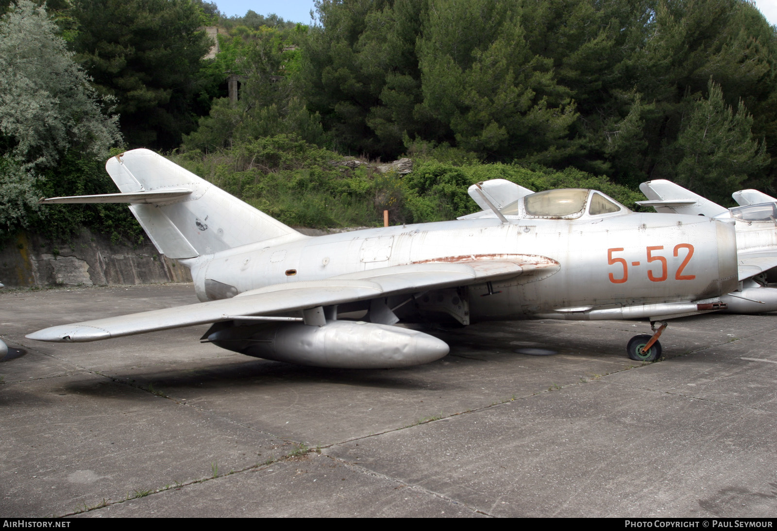 Aircraft Photo of 5-52 | Mikoyan-Gurevich MiG-15bis | Albania - Air Force | AirHistory.net #313904