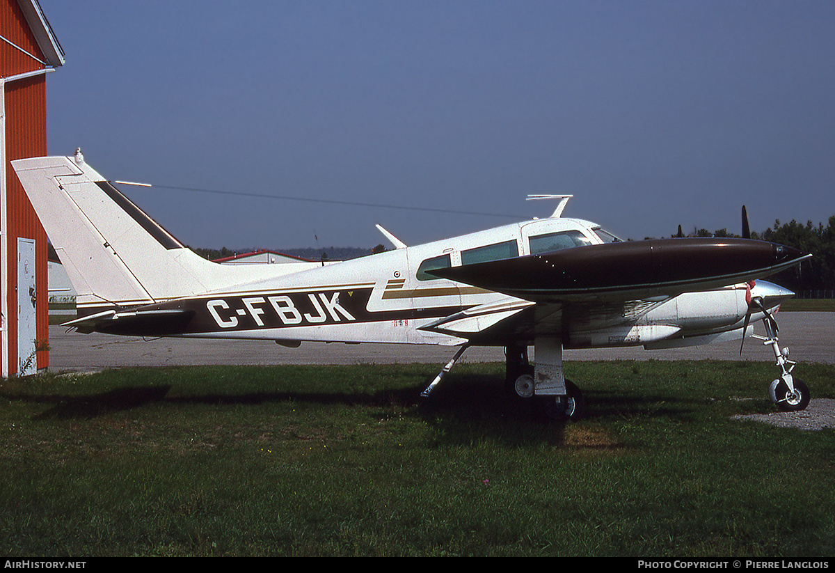 Aircraft Photo of C-FBJK | Cessna 310J | AirHistory.net #313948