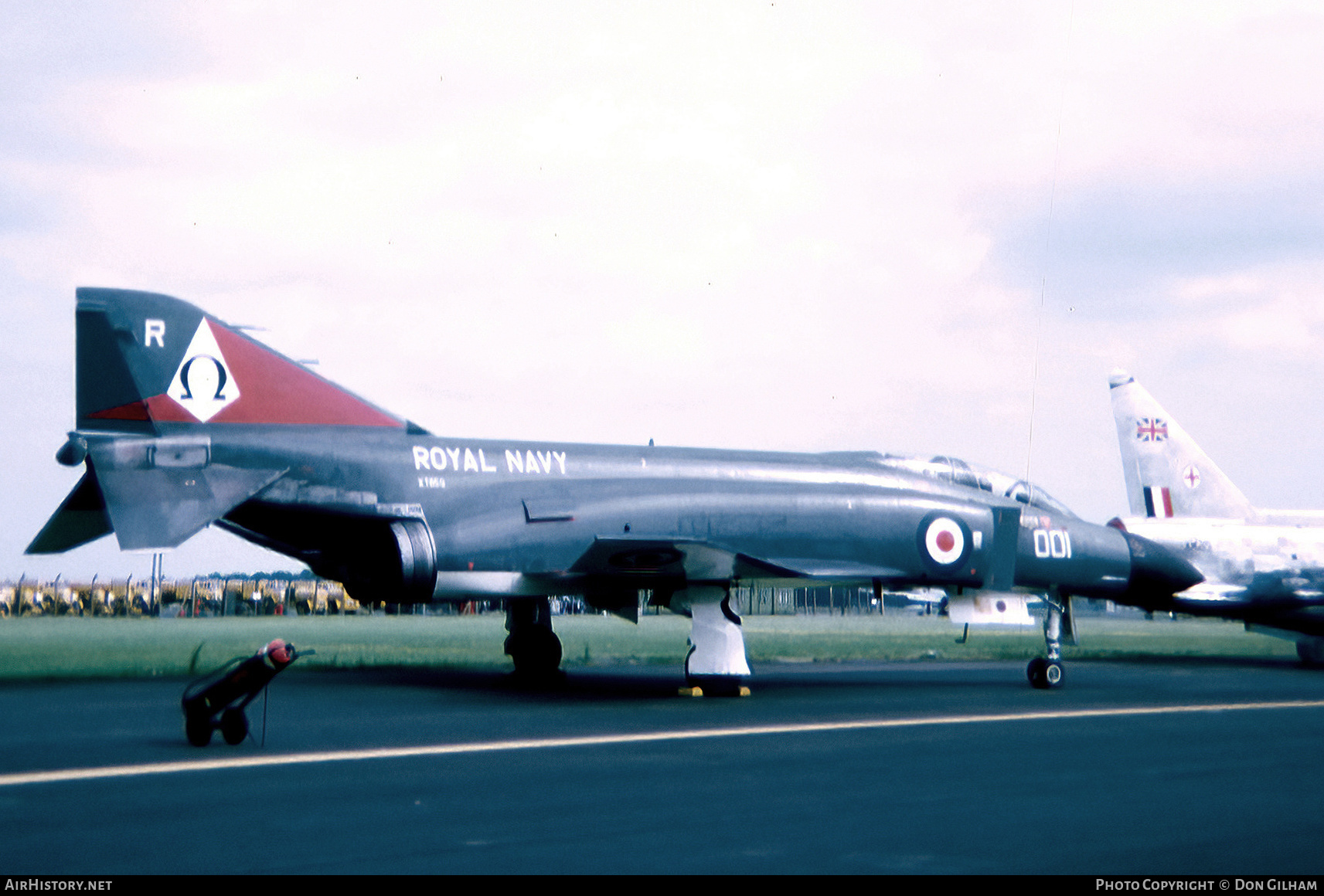 Aircraft Photo of XT859 | McDonnell Douglas F-4K Phantom FG1 | UK - Navy | AirHistory.net #314034