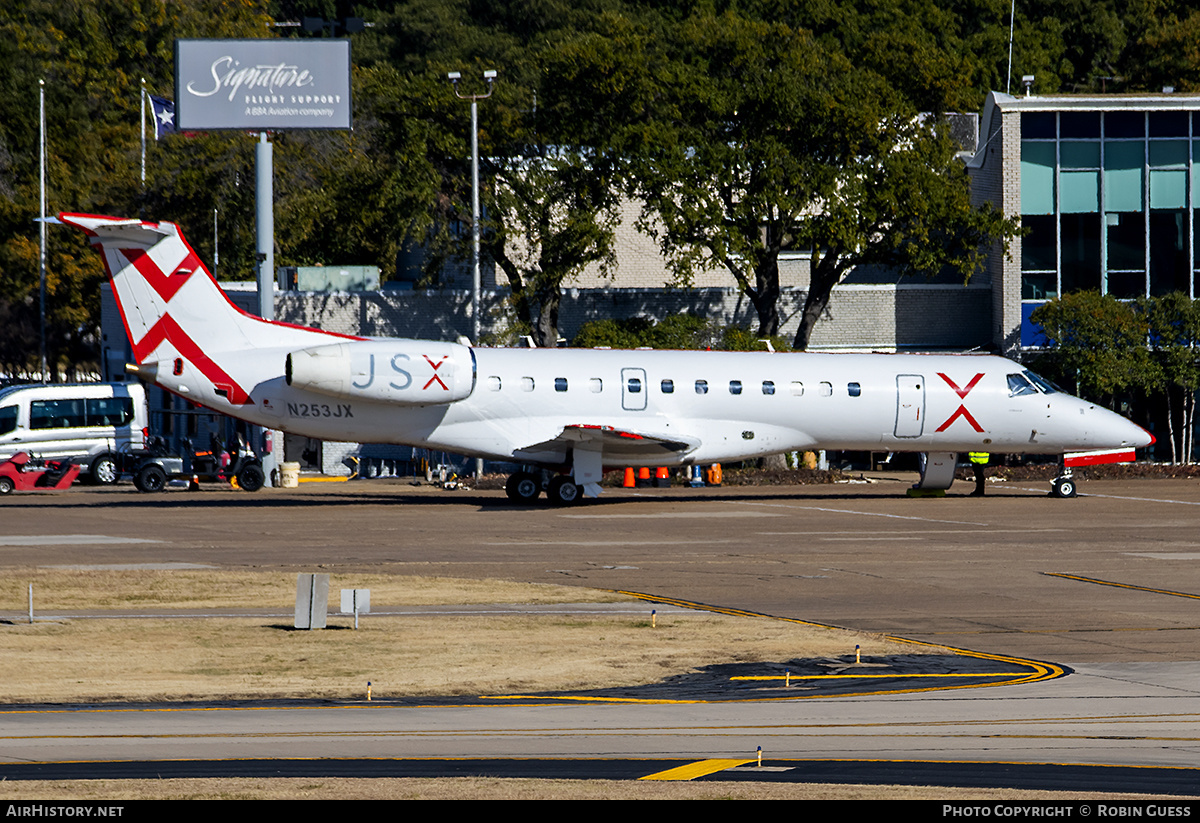 Aircraft Photo of N253JX | Embraer ERJ-135LR (EMB-135LR) | JetSuiteX - JSX | AirHistory.net #314080