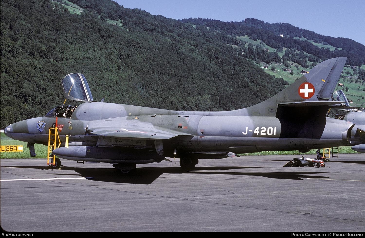 Aircraft Photo of J-4201 | Hawker Hunter T68 | Switzerland - Air Force | AirHistory.net #314136