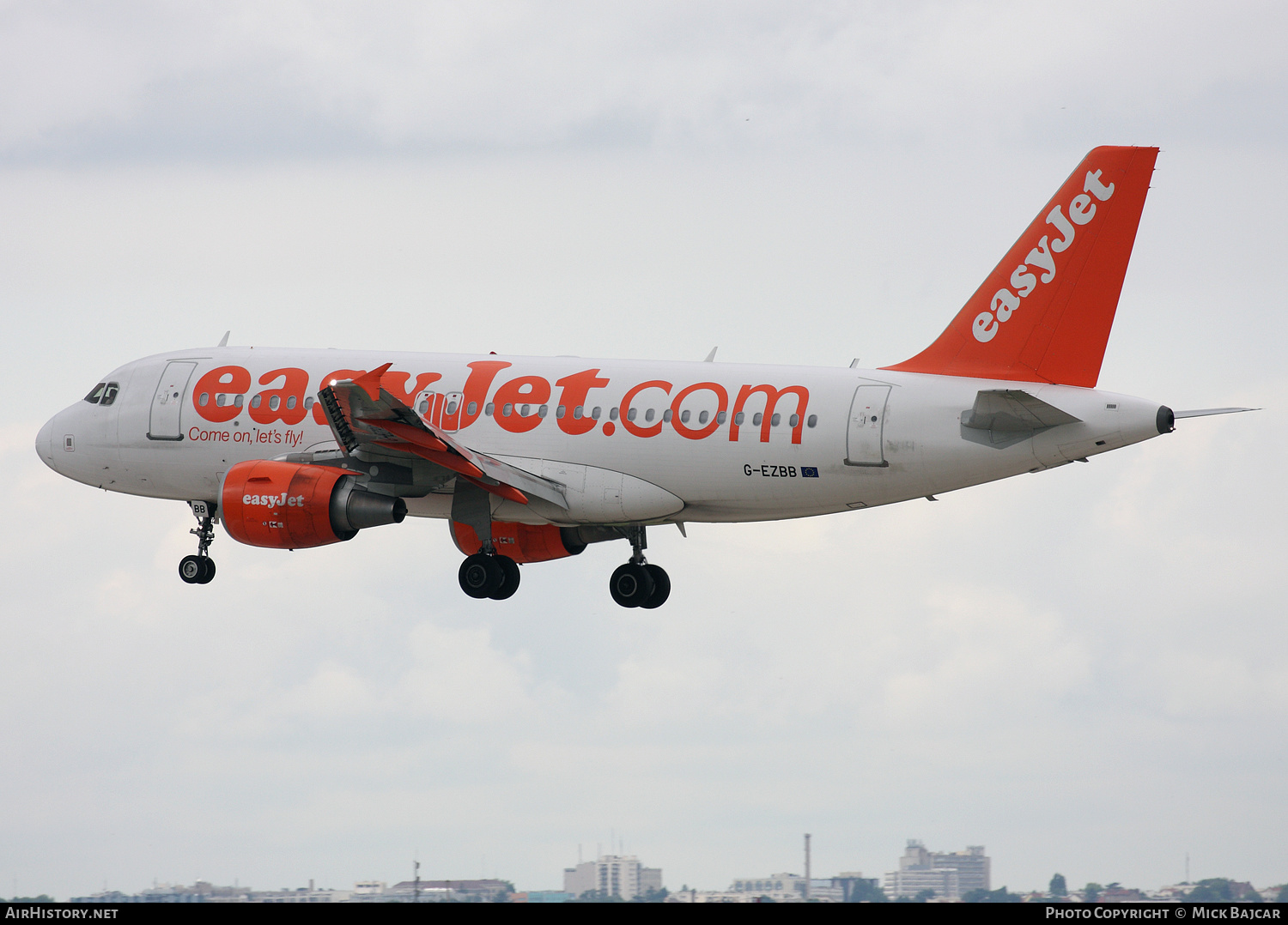 Aircraft Photo of G-EZBB | Airbus A319-111 | EasyJet | AirHistory.net #314141