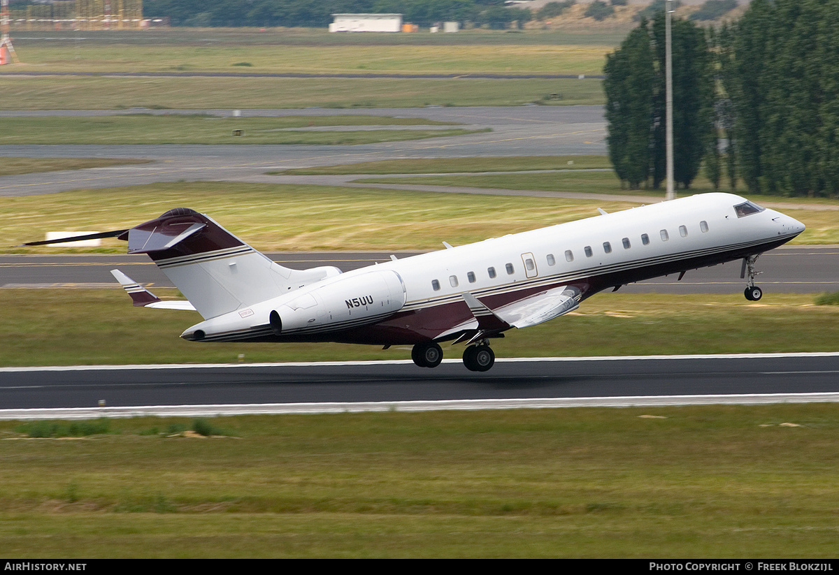 Aircraft Photo of N5UU | Bombardier Global Express (BD-700-1A10) | AirHistory.net #314165
