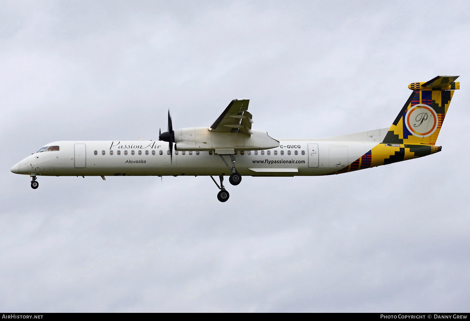 Aircraft Photo of C-GUCQ | Bombardier DHC-8-402 Dash 8 | Passion Air | AirHistory.net #314298