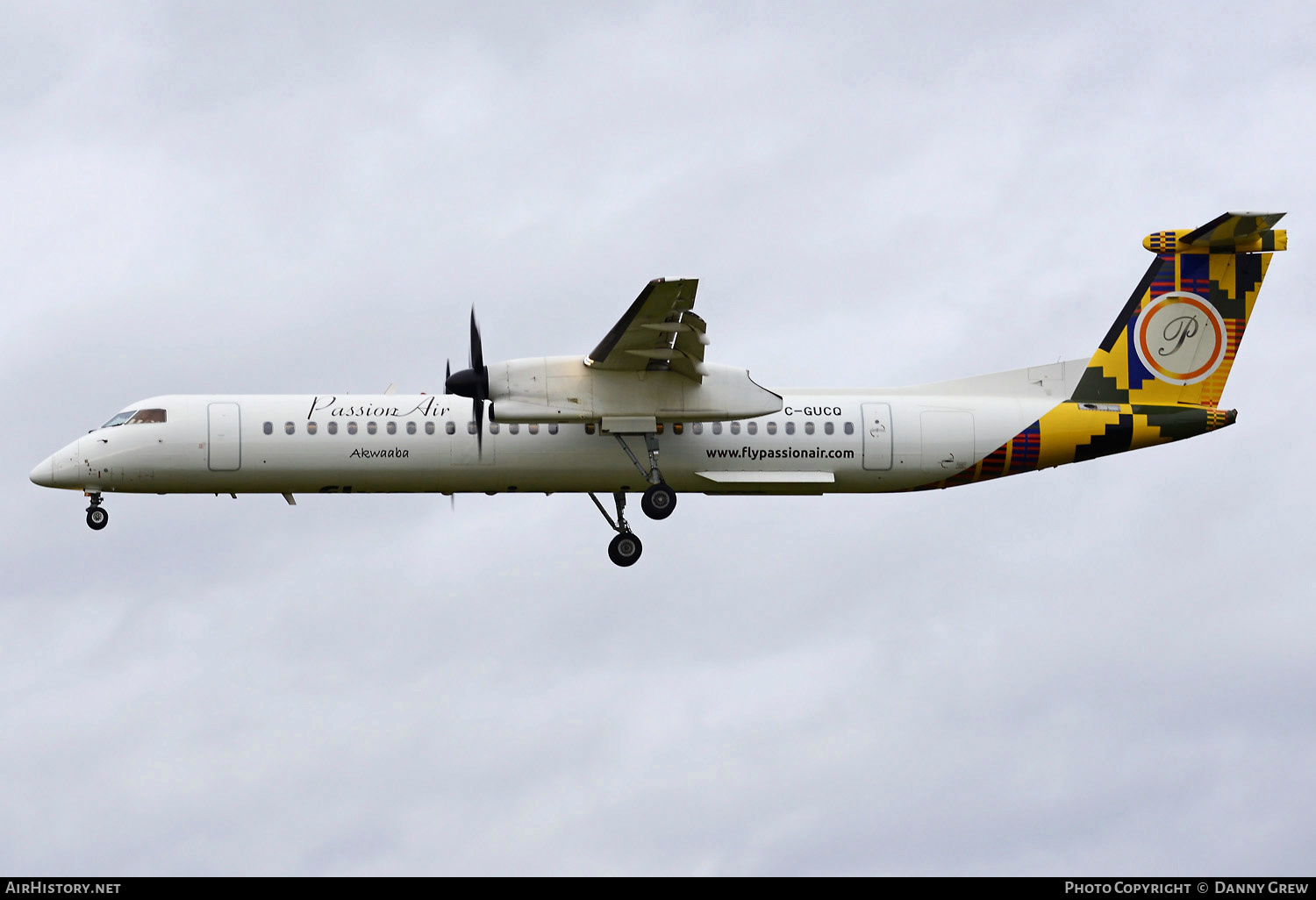 Aircraft Photo of C-GUCQ | Bombardier DHC-8-402 Dash 8 | PassionAir | AirHistory.net #314298