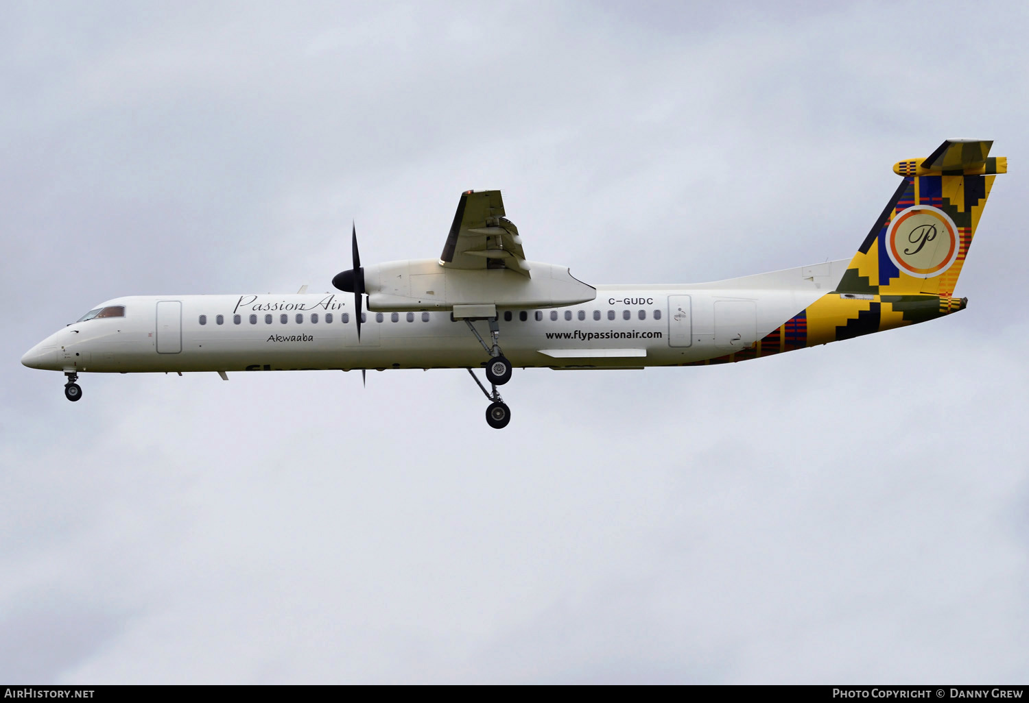 Aircraft Photo of C-GUDC | Bombardier DHC-8-402 Dash 8 | PassionAir | AirHistory.net #314300