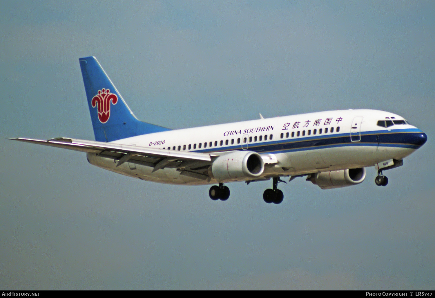 Aircraft Photo of B-2920 | Boeing 737-3Q8 | China Southern Airlines | AirHistory.net #314306