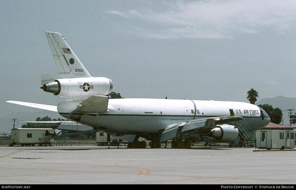 Vintage 1980s McDonnell Douglas KC-10 Extender USAF Air Force