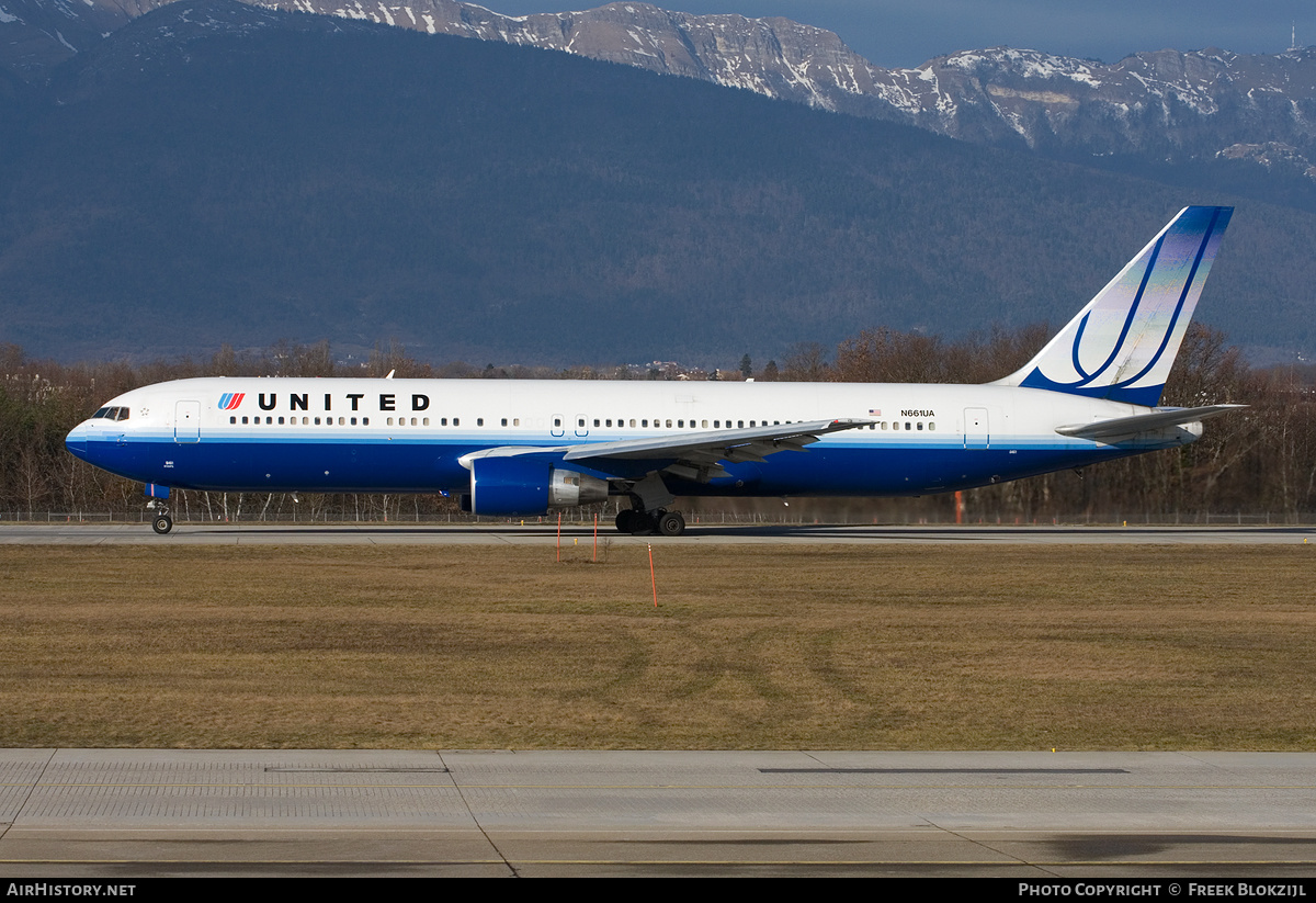Aircraft Photo of N661UA | Boeing 767-322/ER | United Airlines | AirHistory.net #314493