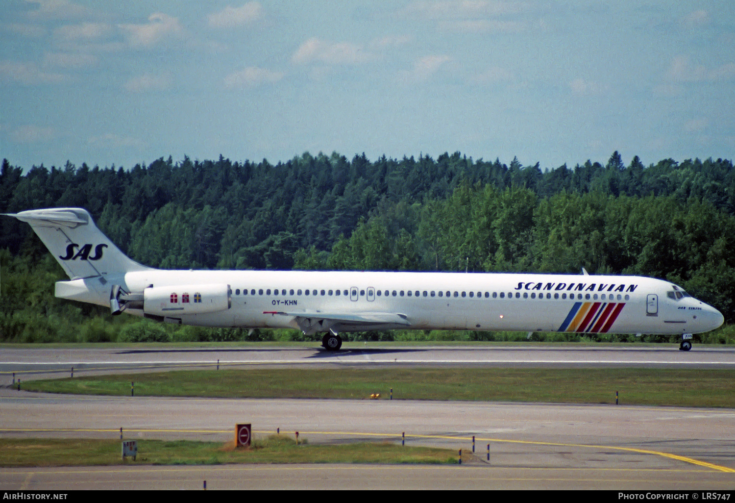 Aircraft Photo of OY-KHN | McDonnell Douglas MD-82 (DC-9-82) | Scandinavian Airlines - SAS | AirHistory.net #314505