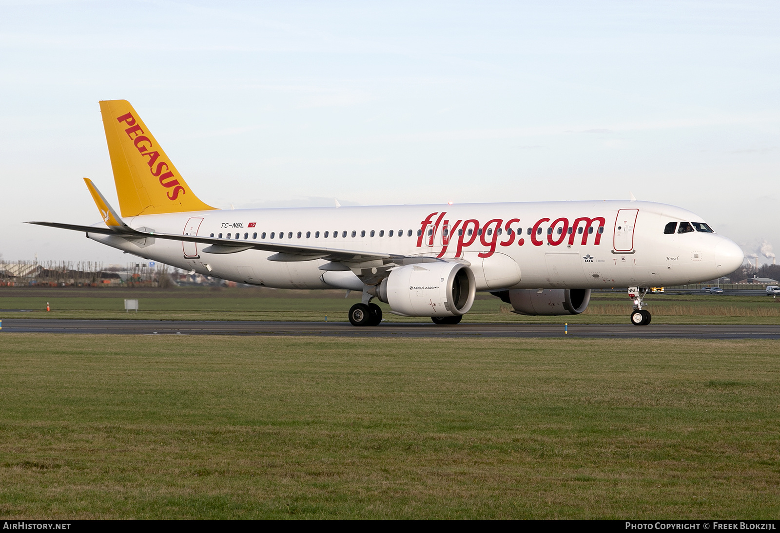 Aircraft Photo of TC-NBL | Airbus A320-251N | Pegasus Airlines | AirHistory.net #314531