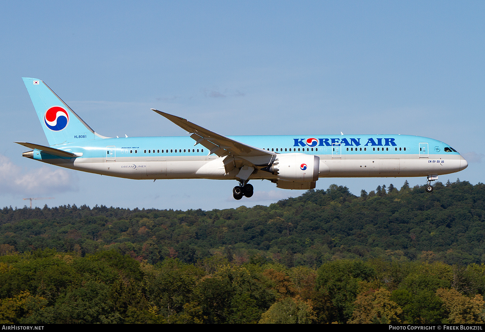 Aircraft Photo of HL8081 | Boeing 787-9 Dreamliner | Korean Air | AirHistory.net #314582