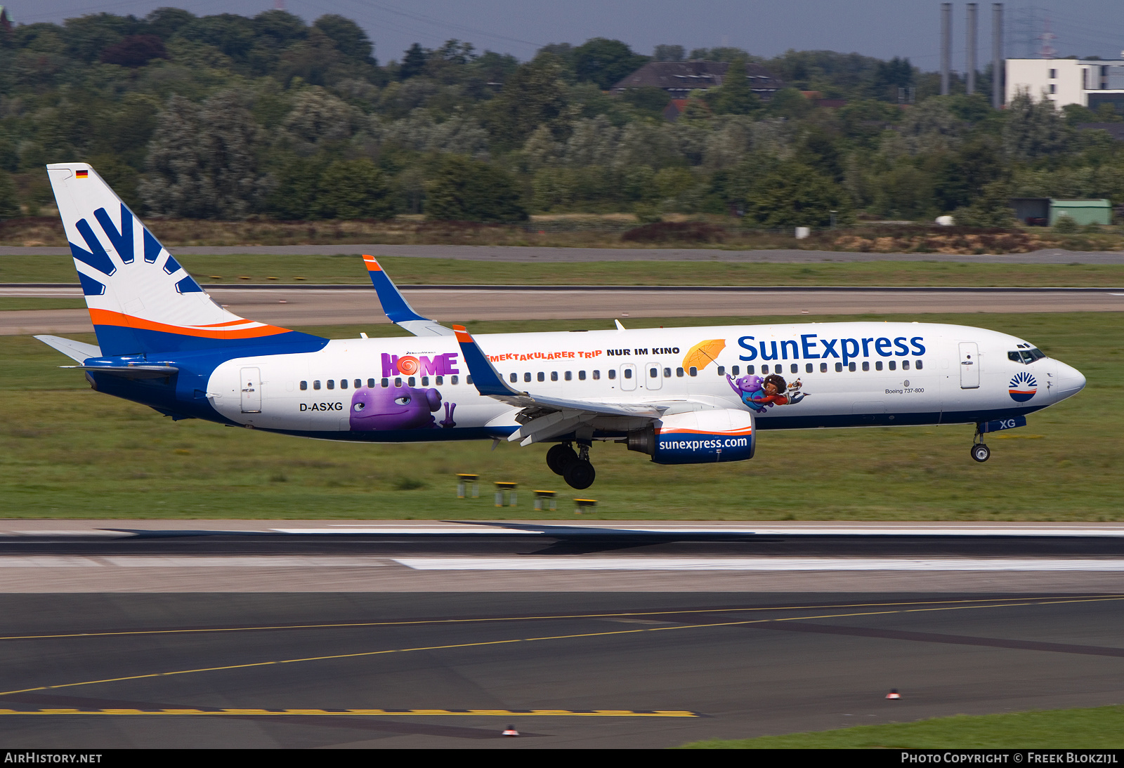 Aircraft Photo of D-ASXG | Boeing 737-8CX | SunExpress | AirHistory.net #314637