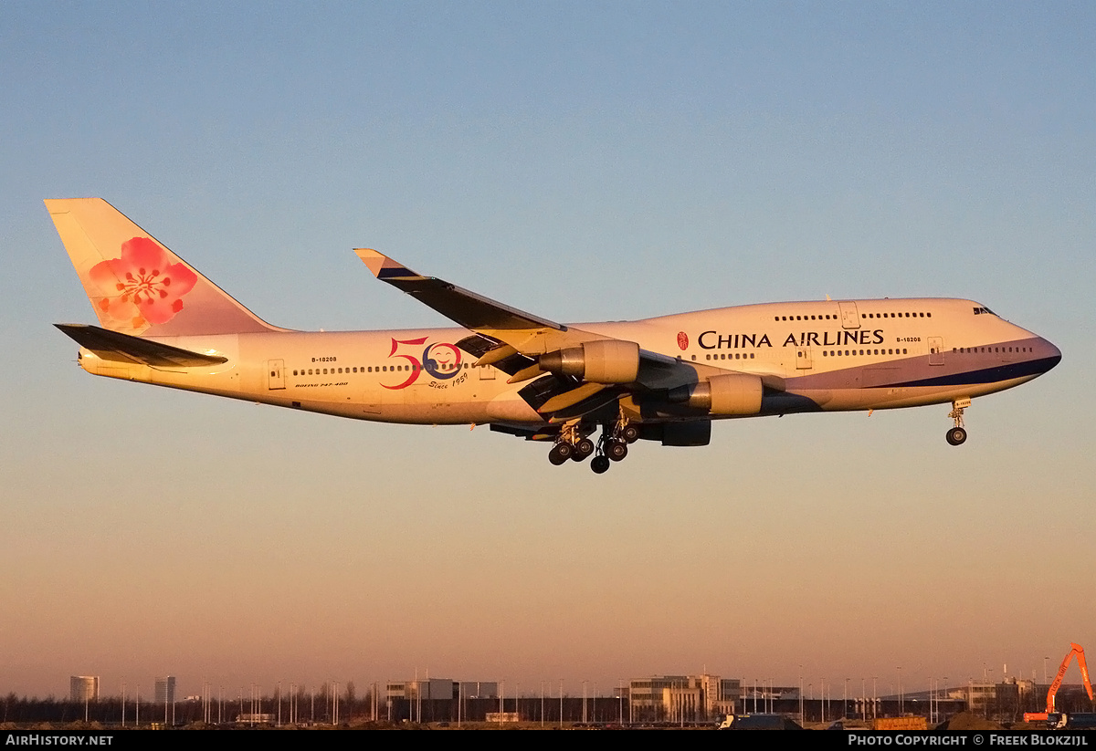 Aircraft Photo of B-18208 | Boeing 747-409 | China Airlines | AirHistory.net #314699