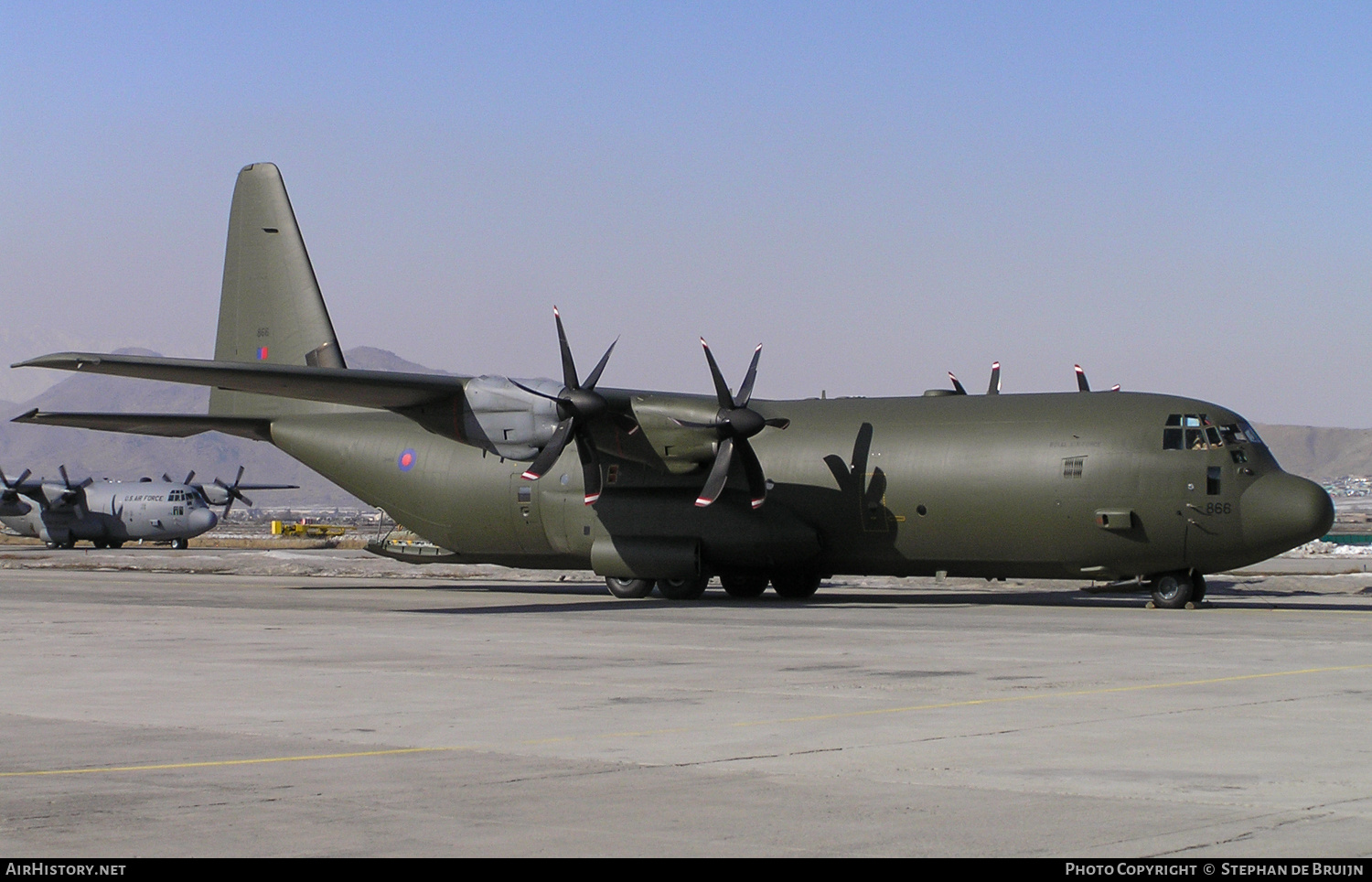 Aircraft Photo of ZH866 | Lockheed Martin C-130J-30 Hercules C4 | UK - Air Force | AirHistory.net #314718