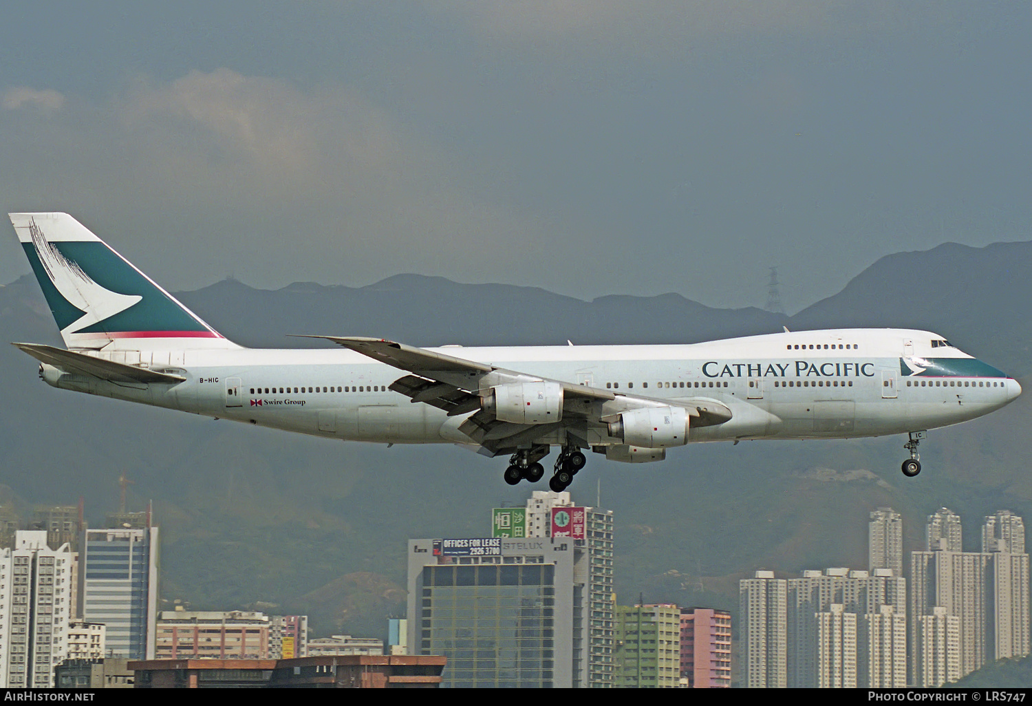 Aircraft Photo of B-HIC | Boeing 747-267B | Cathay Pacific Airways | AirHistory.net #314754