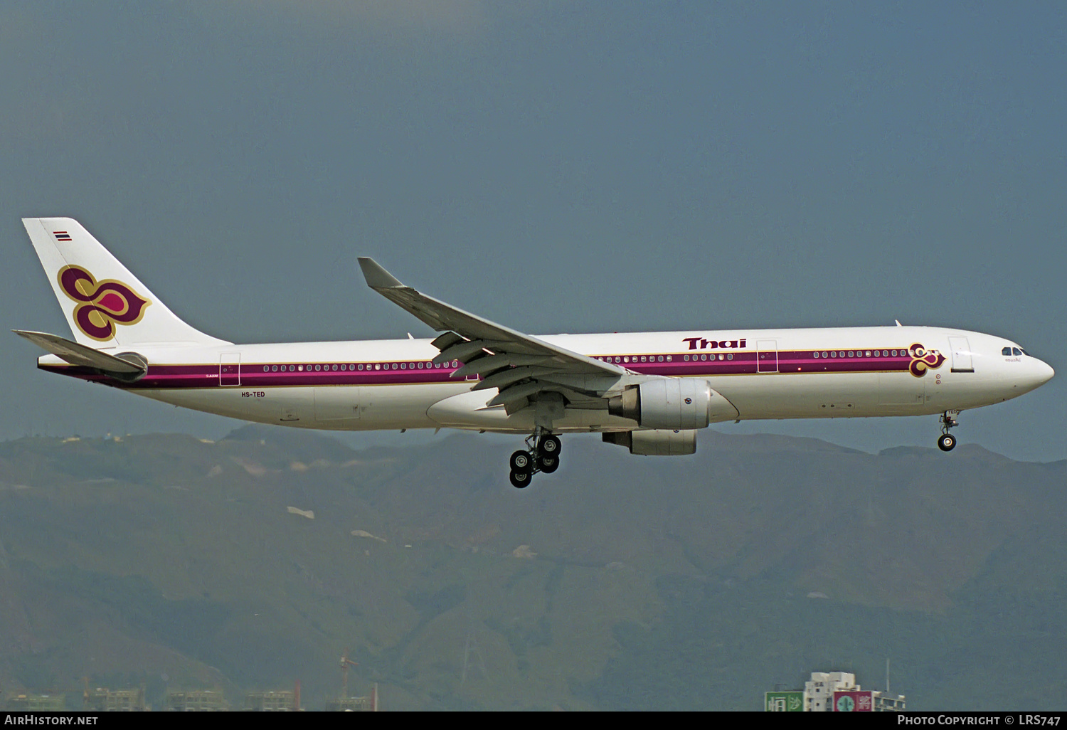 Aircraft Photo of HS-TED | Airbus A330-321 | Thai Airways International | AirHistory.net #314756