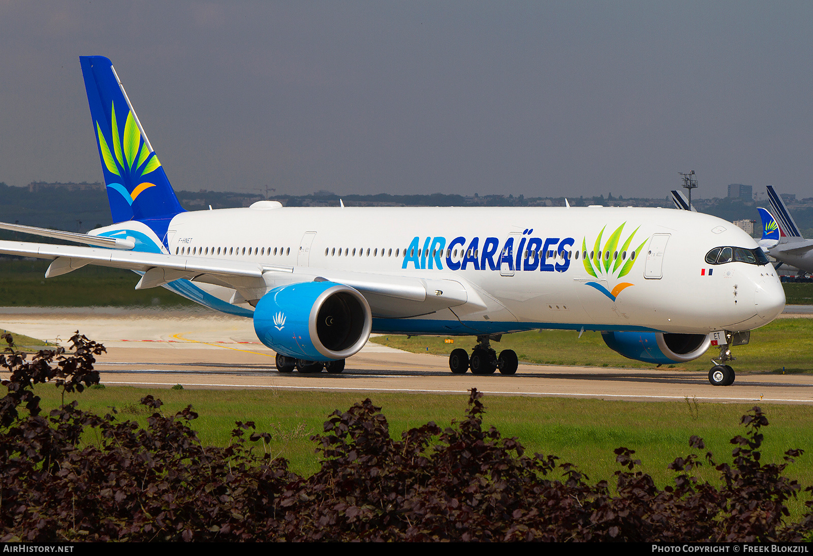 Aircraft Photo of F-HNET | Airbus A350-941 | Air Caraïbes | AirHistory.net #314930