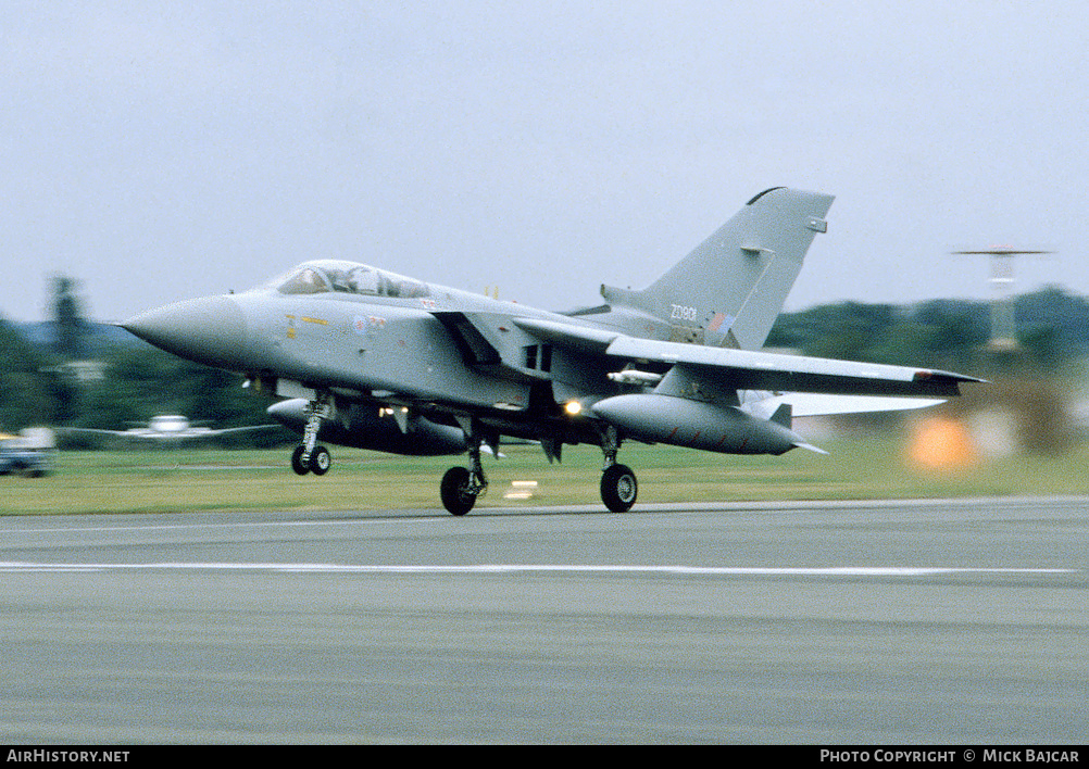 Aircraft Photo of ZD901 | Panavia Tornado F2 | UK - Air Force | AirHistory.net #314992
