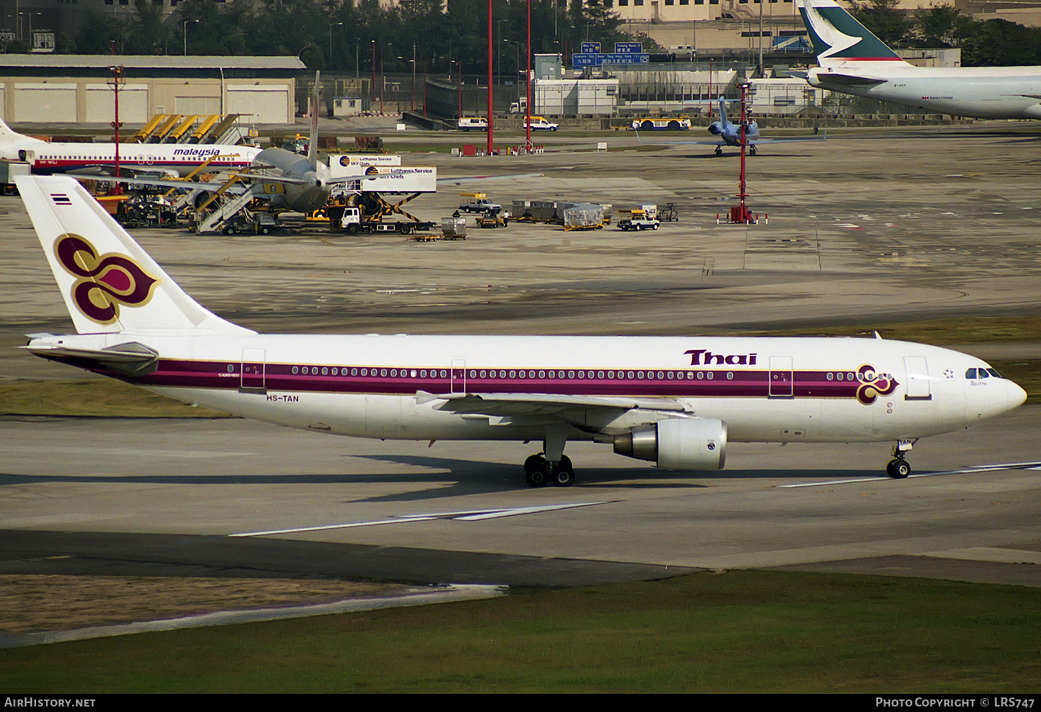 Aircraft Photo of HS-TAN | Airbus A300B4-622R | Thai Airways International | AirHistory.net #315112