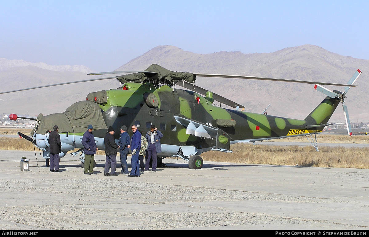 Aircraft Photo of No Reg | Mil Mi-24V | Afghanistan - Air Force | AirHistory.net #315219