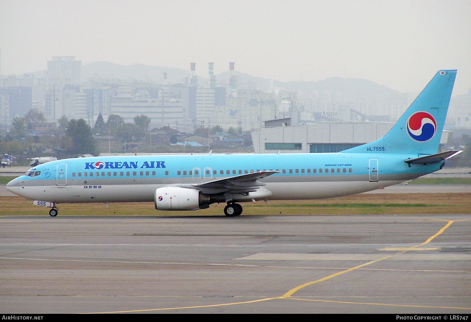 Aircraft Photo of HL7555 | Boeing 737-86N | Korean Air | AirHistory.net #315293
