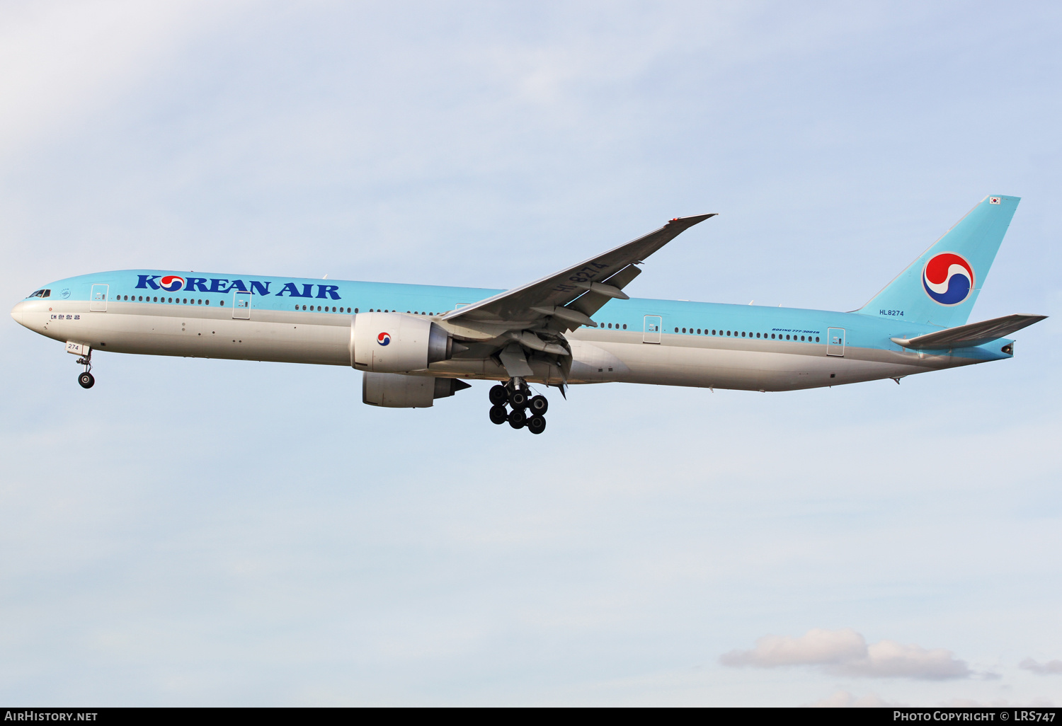 Aircraft Photo of HL8274 | Boeing 777-3B5/ER | Korean Air | AirHistory.net #315300