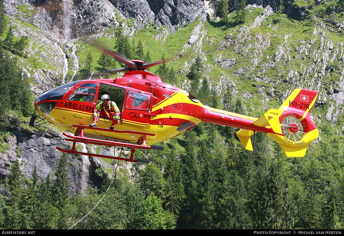Aircraft Photo of HB-ZIR | Eurocopter EC-135T-1 | Air Glaciers | AirHistory.net #315337