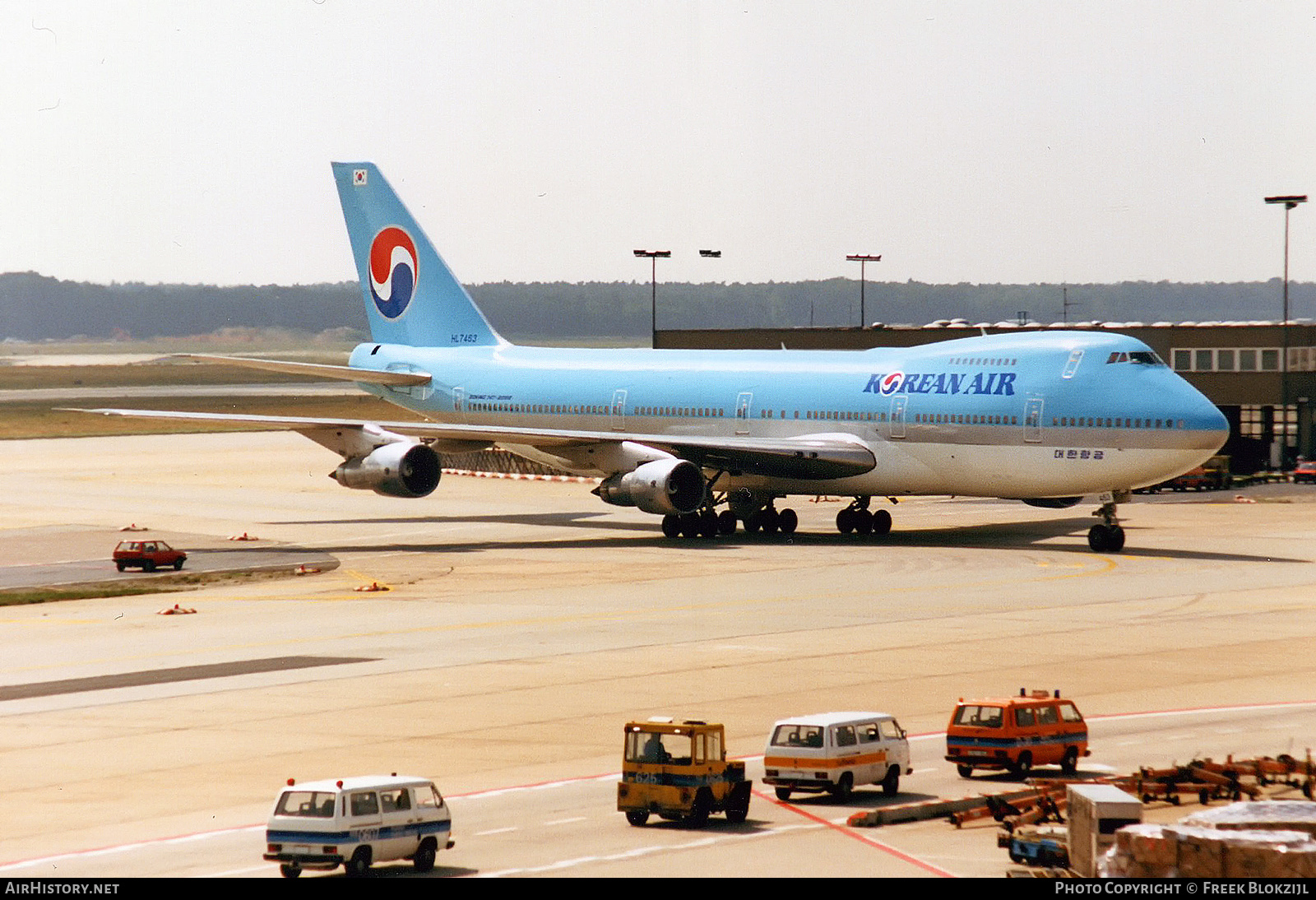 Aircraft Photo of HL7463 | Boeing 747-2B5B | Korean Air | AirHistory.net #315412