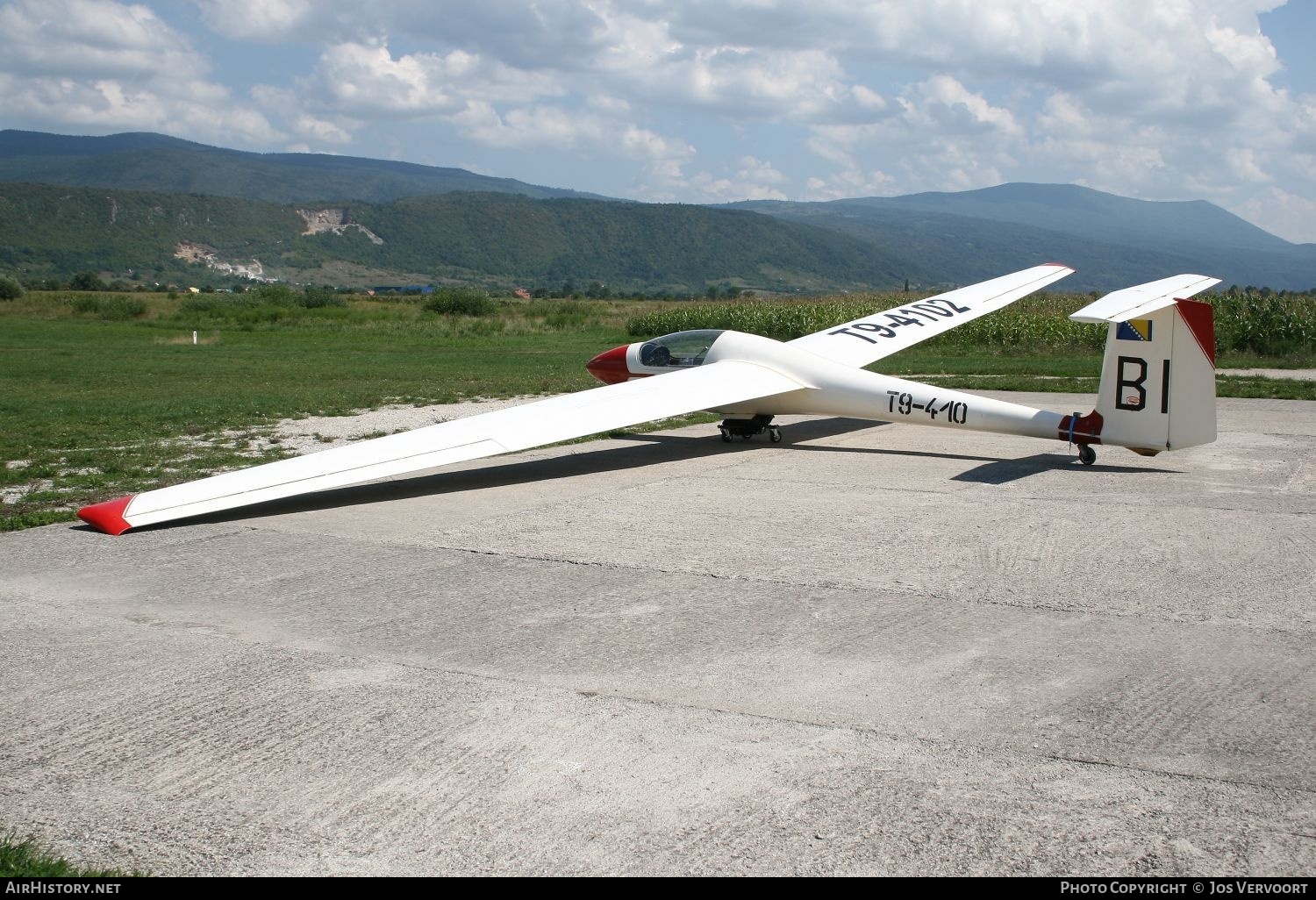 Aircraft Photo of T9-4102 | Jastreb Vuk-T | AirHistory.net #315415