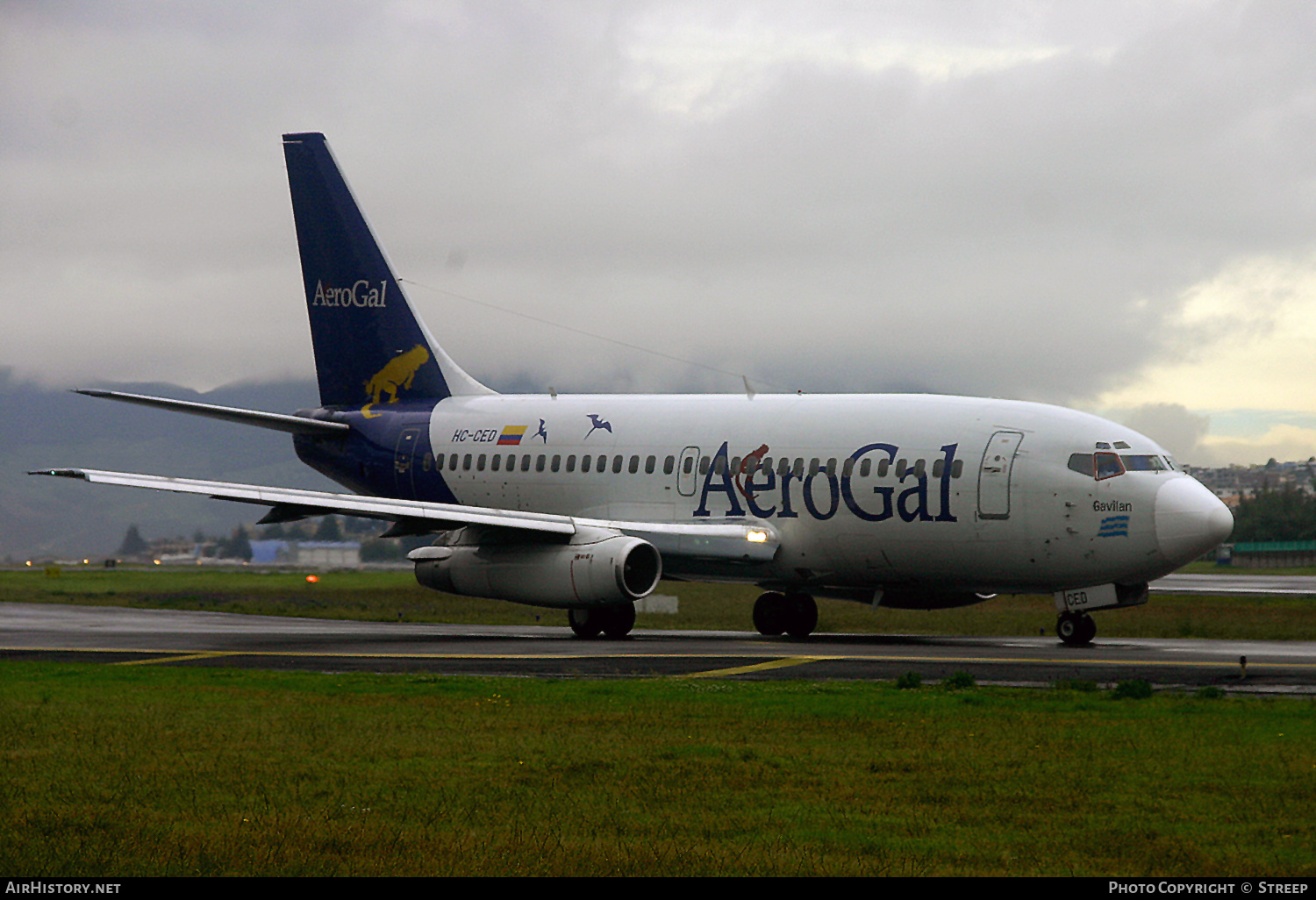 Aircraft Photo of HC-CED | Boeing 737-2B7/Adv | AeroGal | AirHistory.net #315441