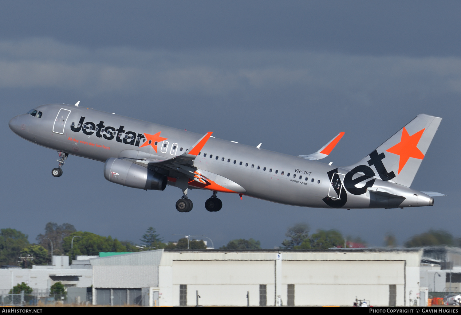Aircraft Photo of VH-VFT | Airbus A320-232 | Jetstar Airways | AirHistory.net #315443