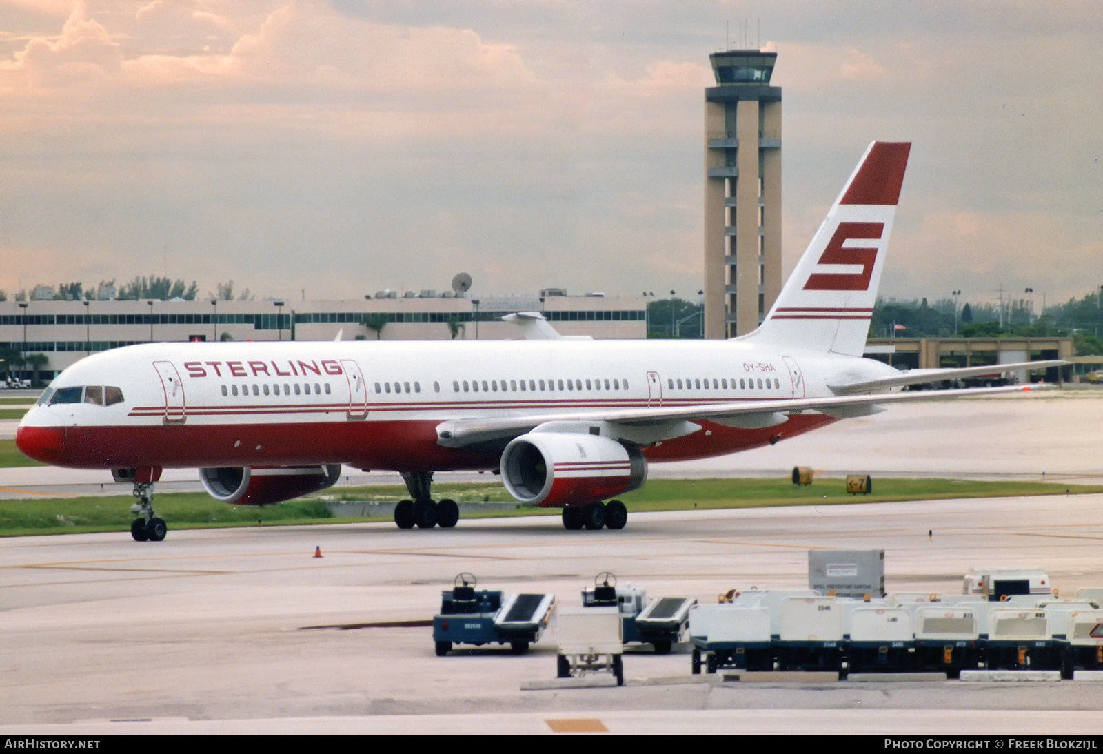 Aircraft Photo of OY-SHA | Boeing 757-2J4 | Sterling Airways | AirHistory.net #315458