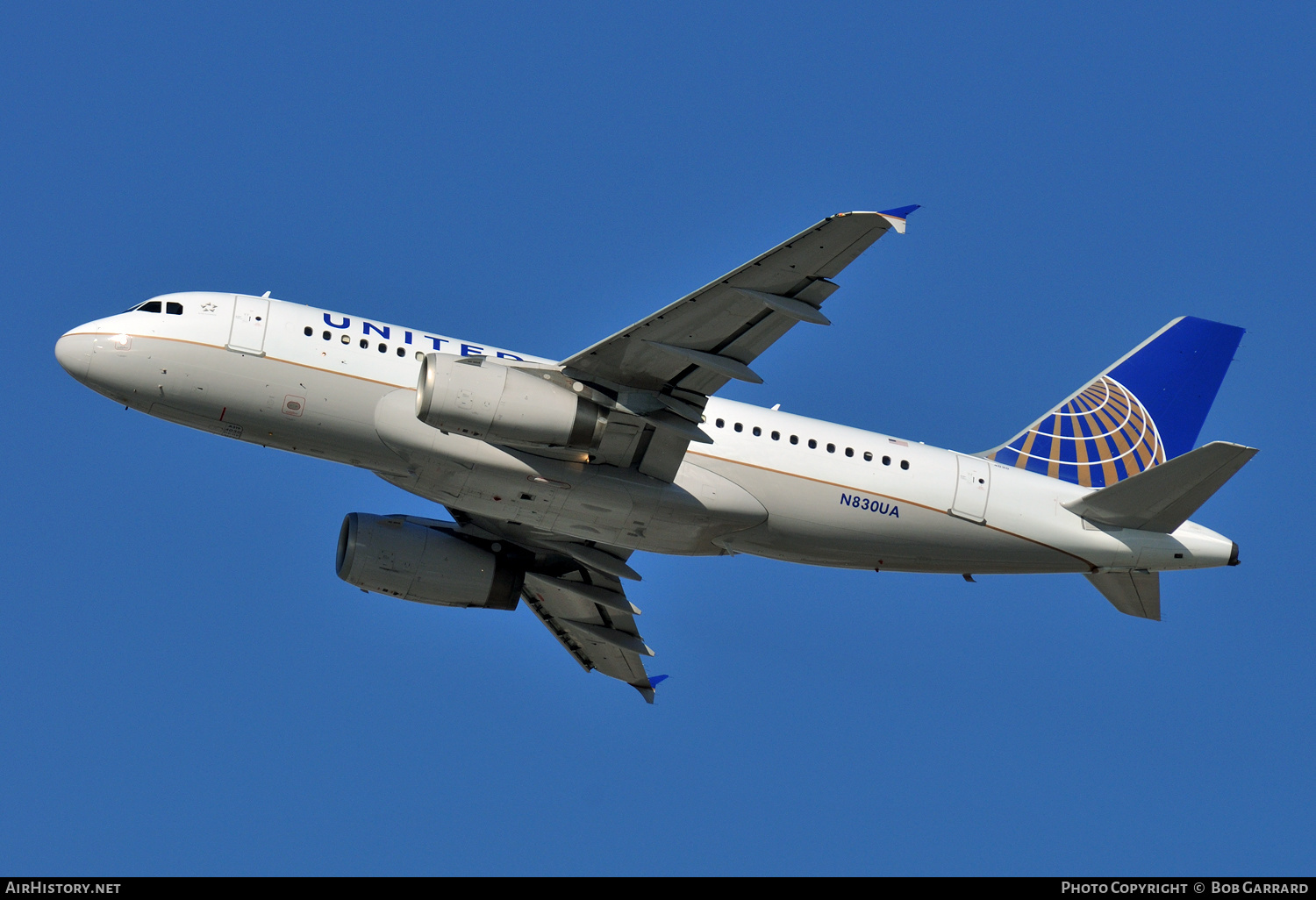 Aircraft Photo of N830UA | Airbus A319-131 | United Airlines | AirHistory.net #315608